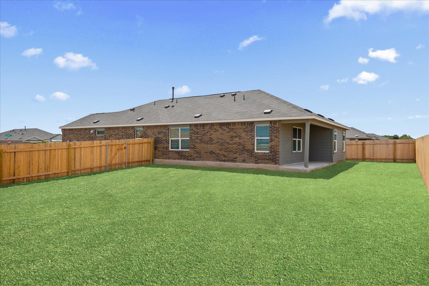 104 Vintage Dr Property Photo 24