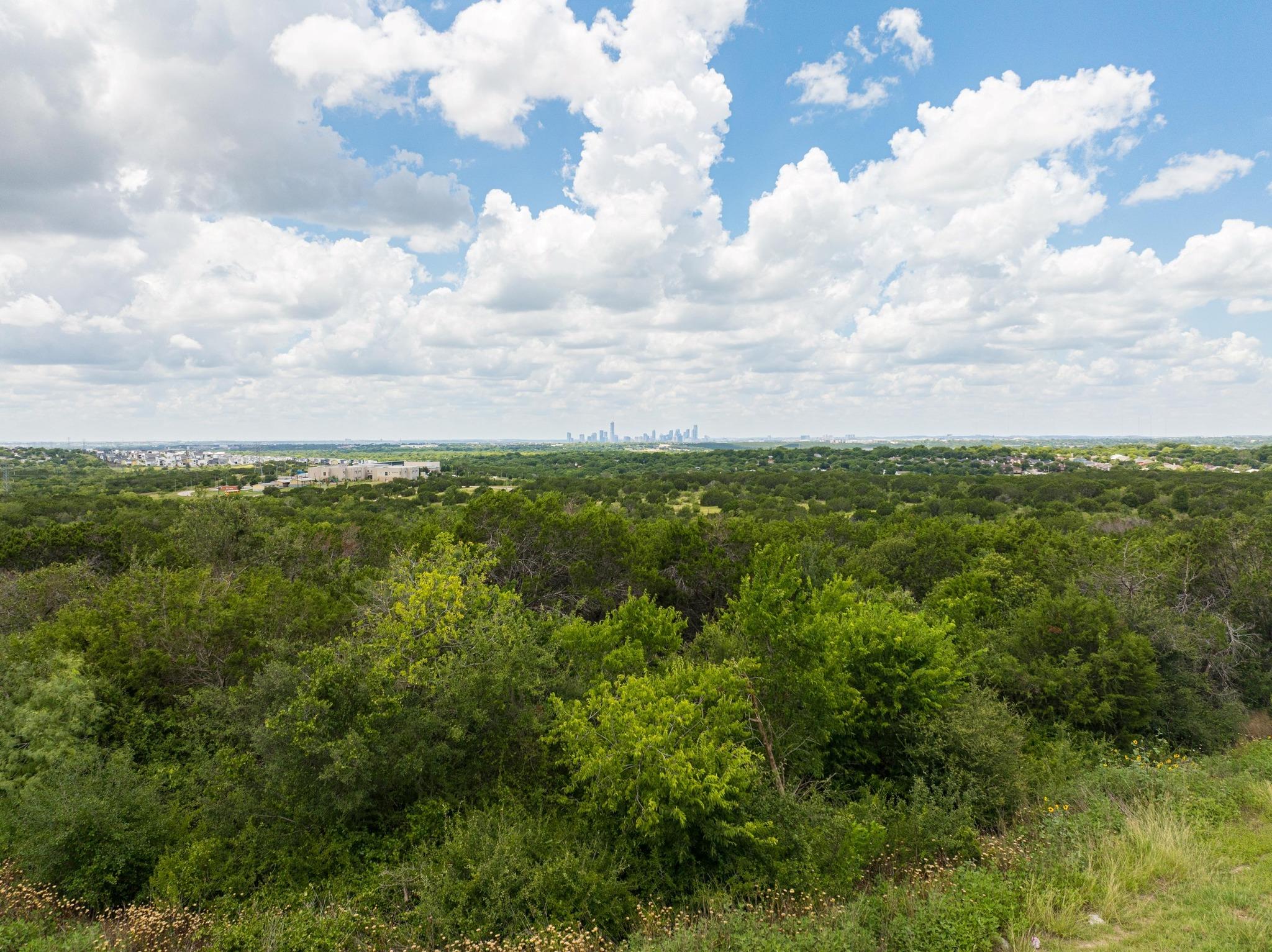 7713 Saddle Up Dr Property Photo 33