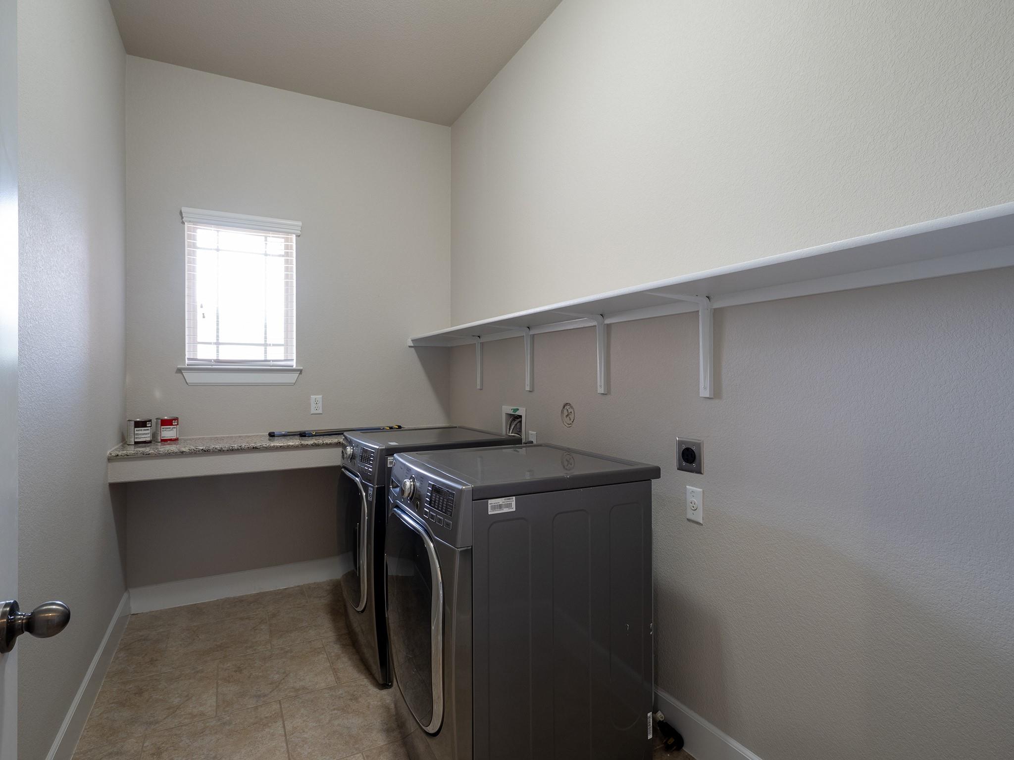 18612 Rio Chama Ln Property Photo 16