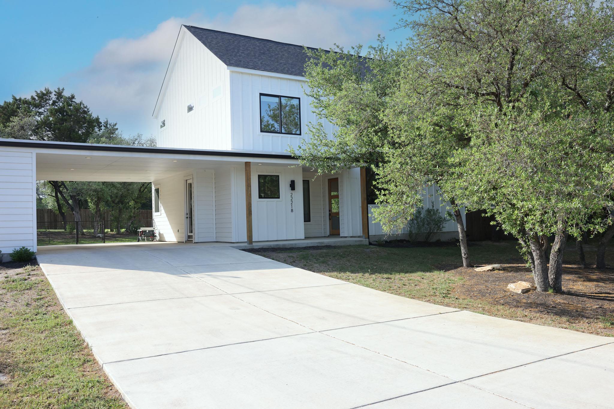 22218 Briarcliff Dr Property Photo