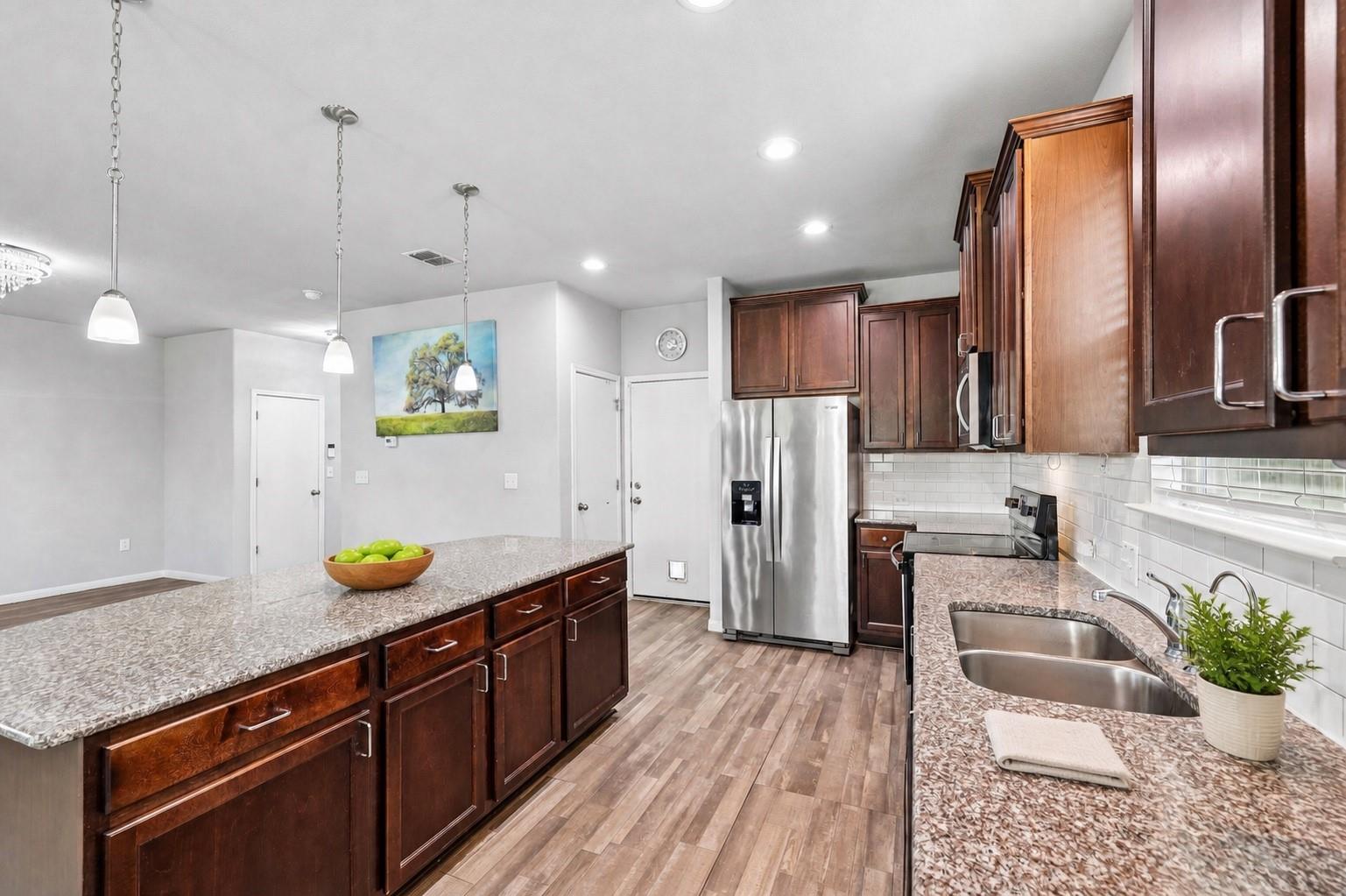 387 Guemal Rd Property Photo 1