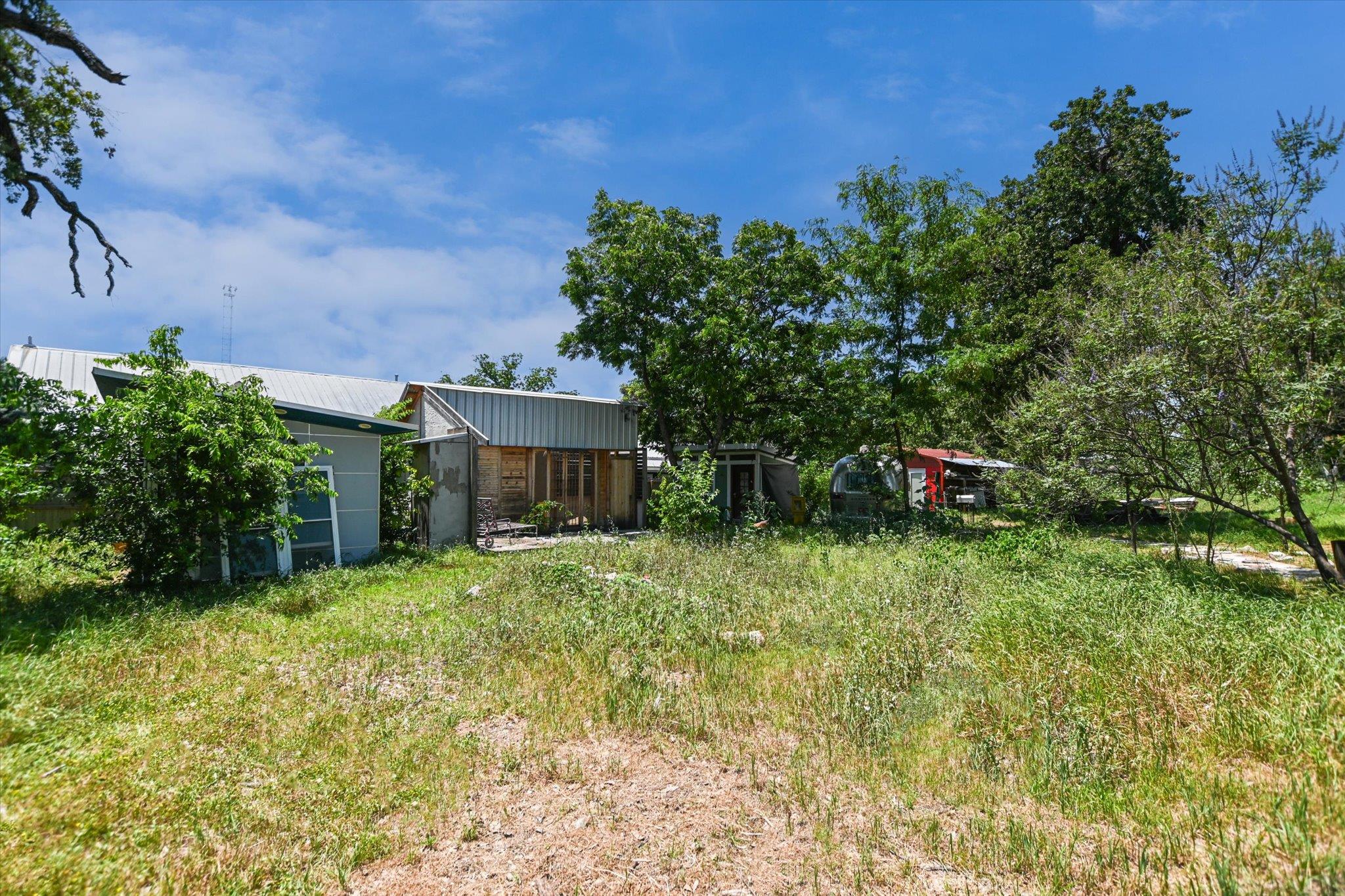 Tbd Rosewood Ave Property Photo 4