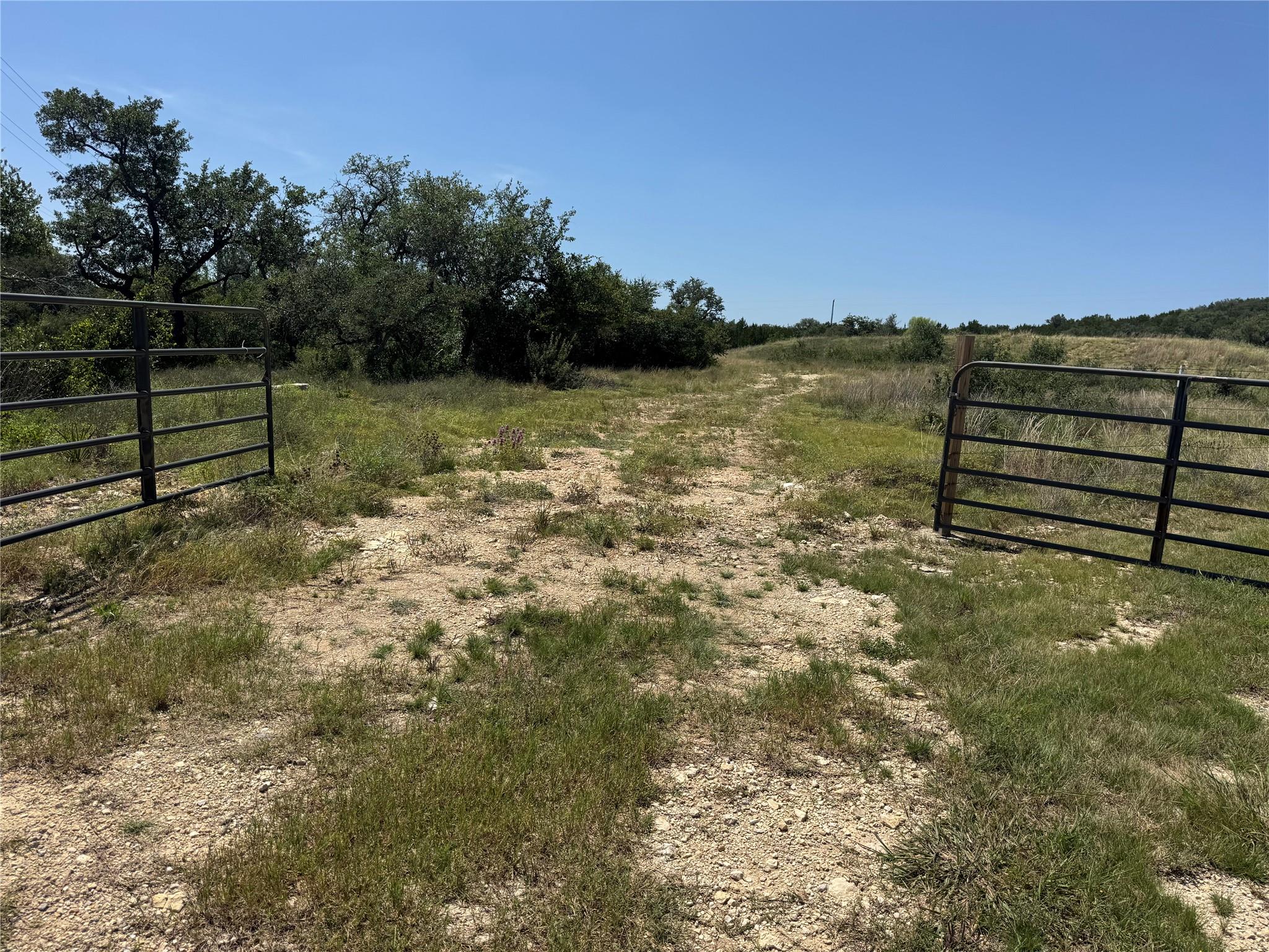 000 W Us 290 None Property Photo 2