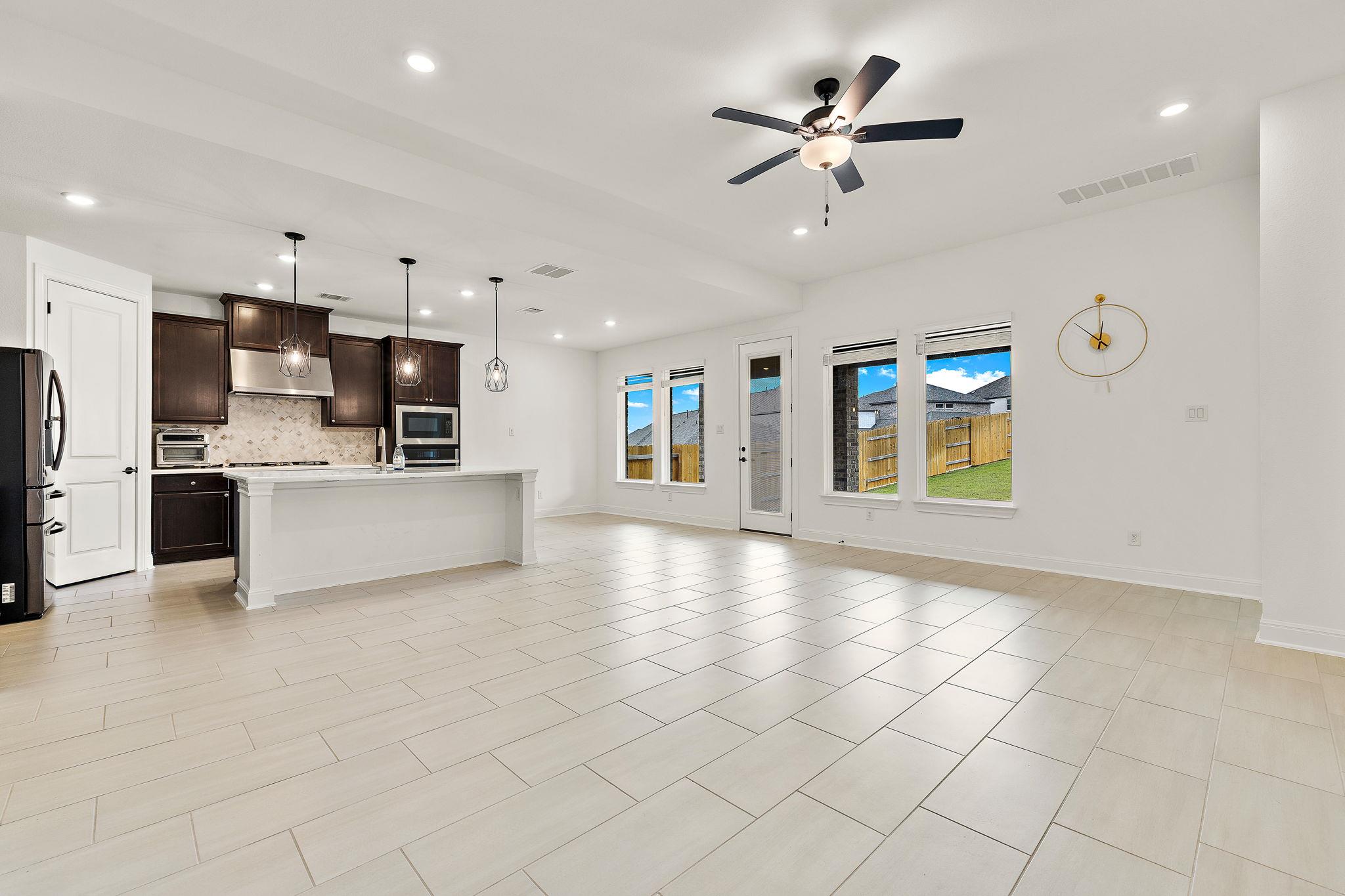 328 Terrene Trl Property Photo 6
