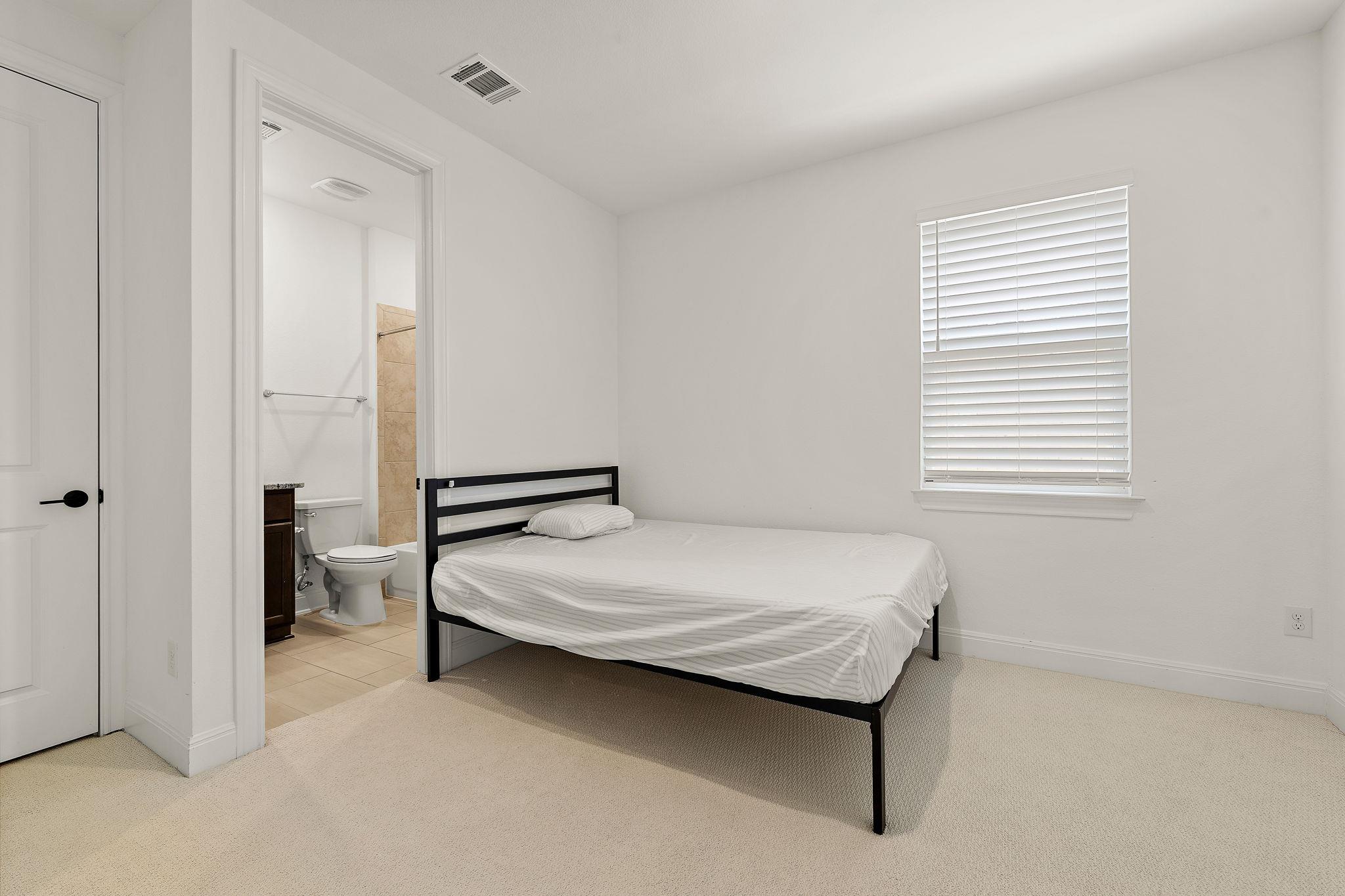 328 Terrene Trl Property Photo 19