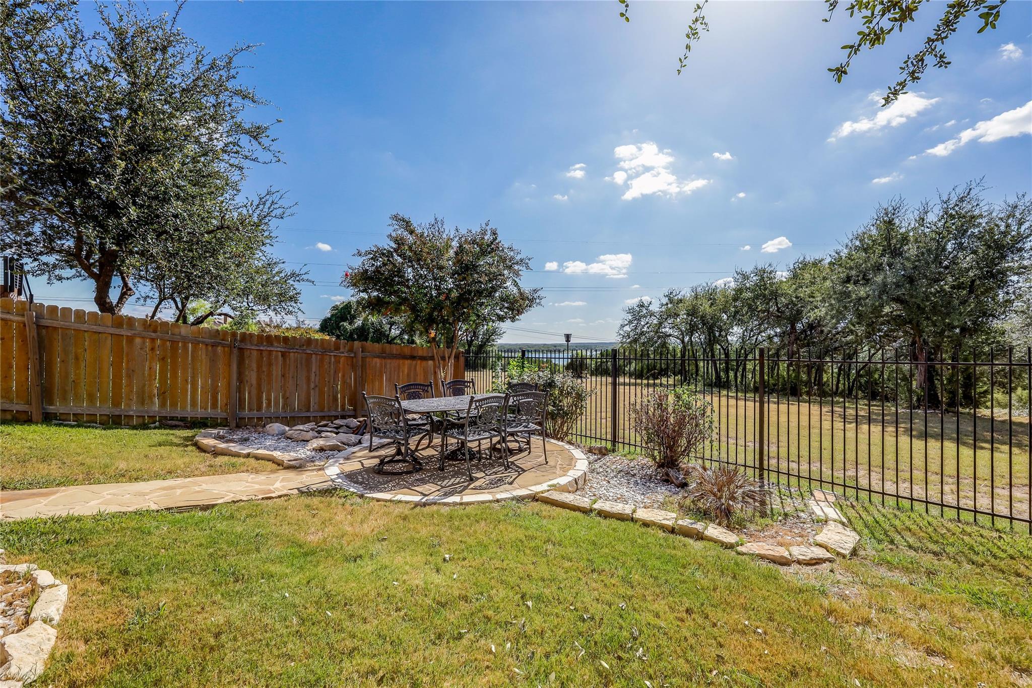 7430 Pace Ravine Dr Property Photo 25