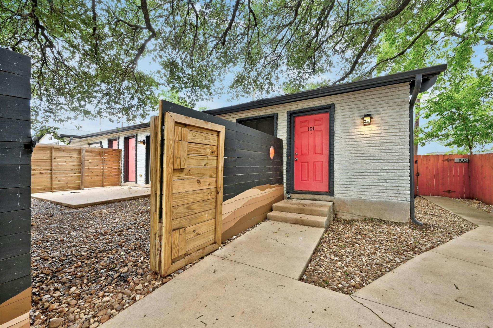 4802 W Wind Trl W #101 Property Photo 3