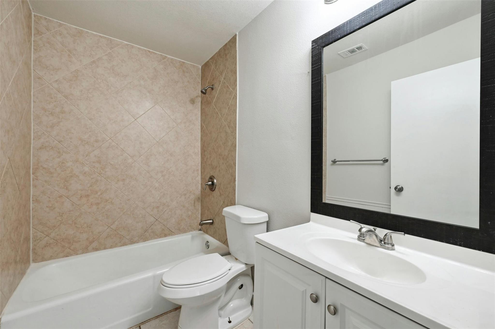 4802 W Wind Trl W #101 Property Photo 17
