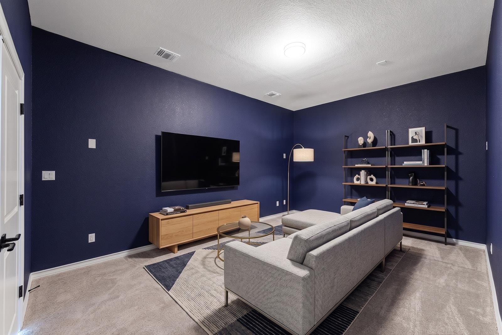 124 Silverwood Trl Property Photo 27