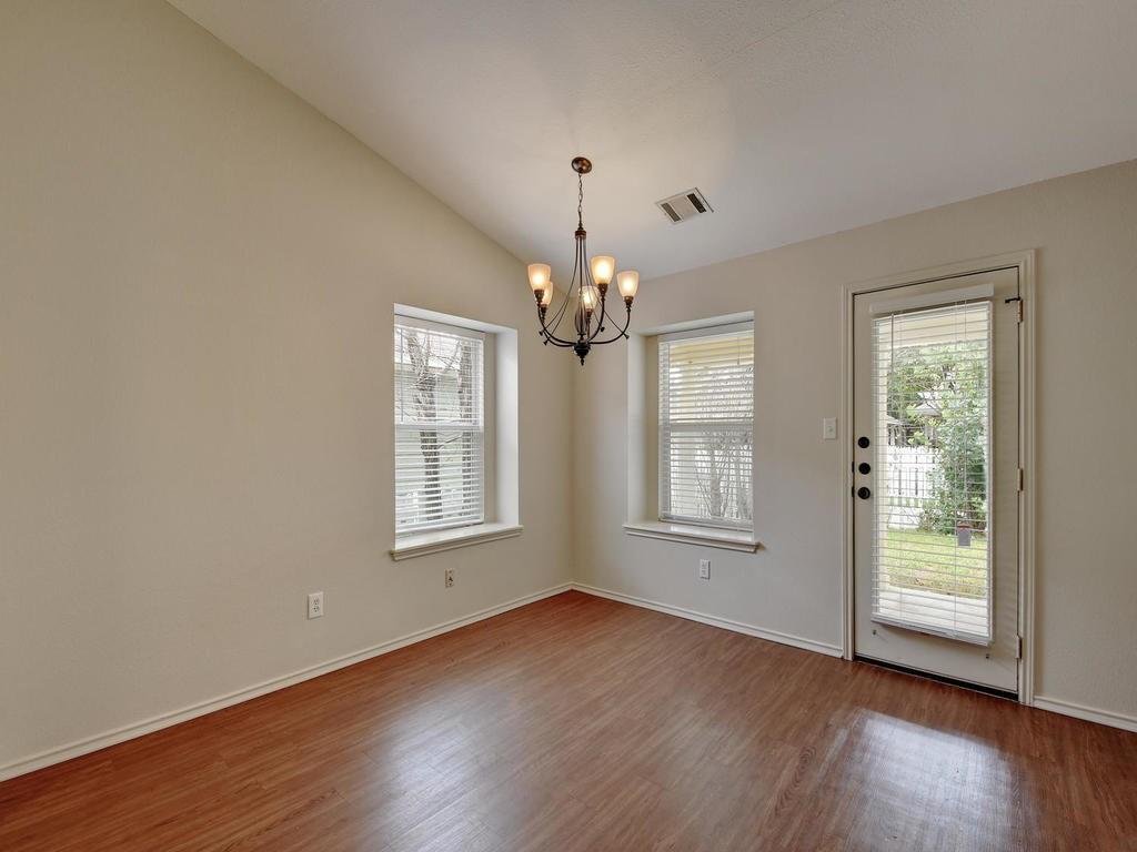 136 Strawn None Property Photo 17