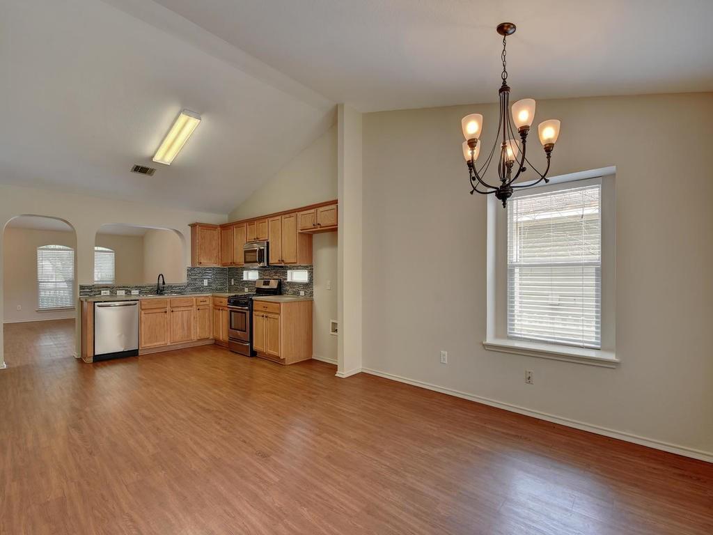 136 Strawn None Property Photo 18