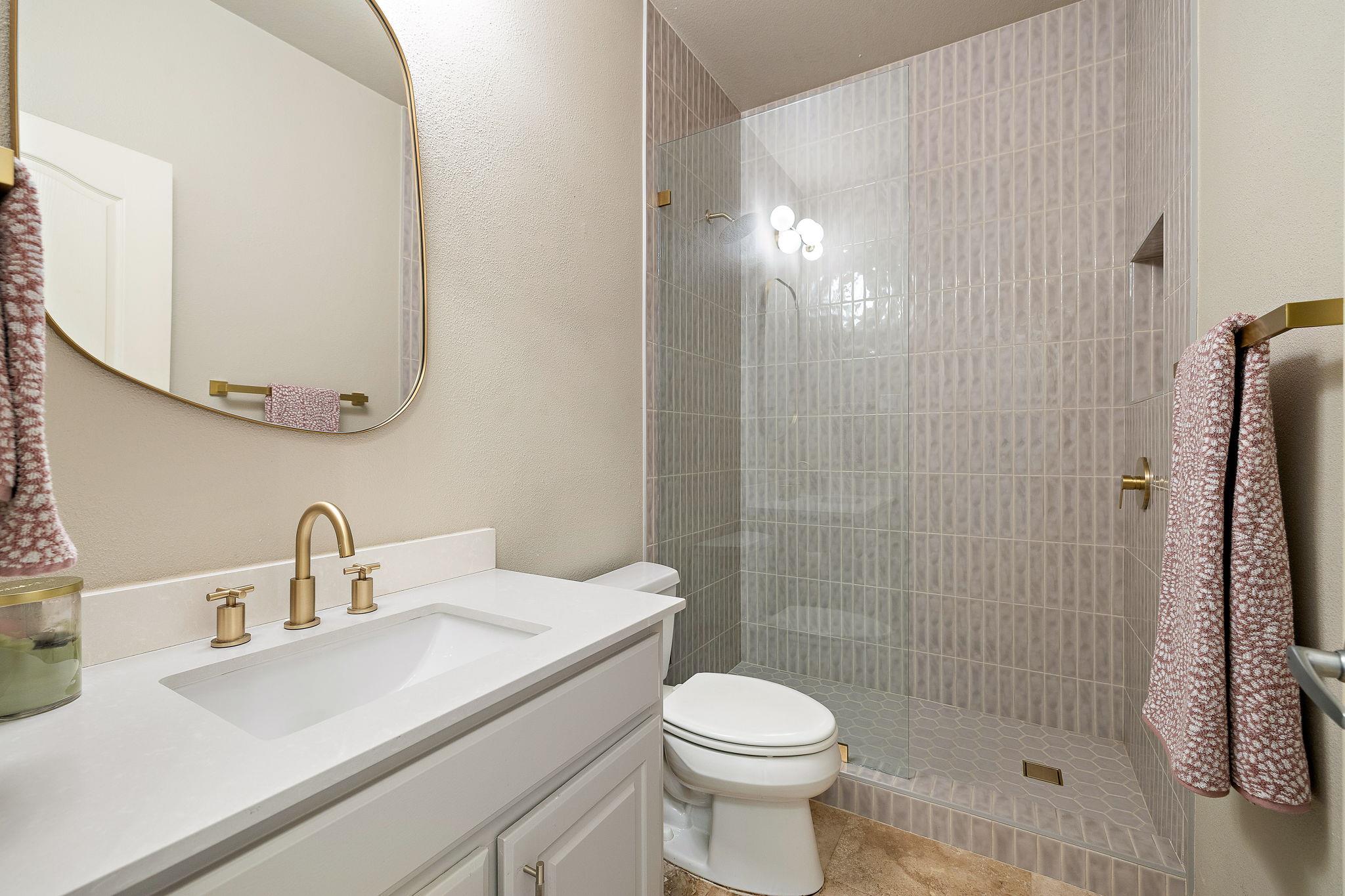 2114 Hilton Head Dr Property Photo 20