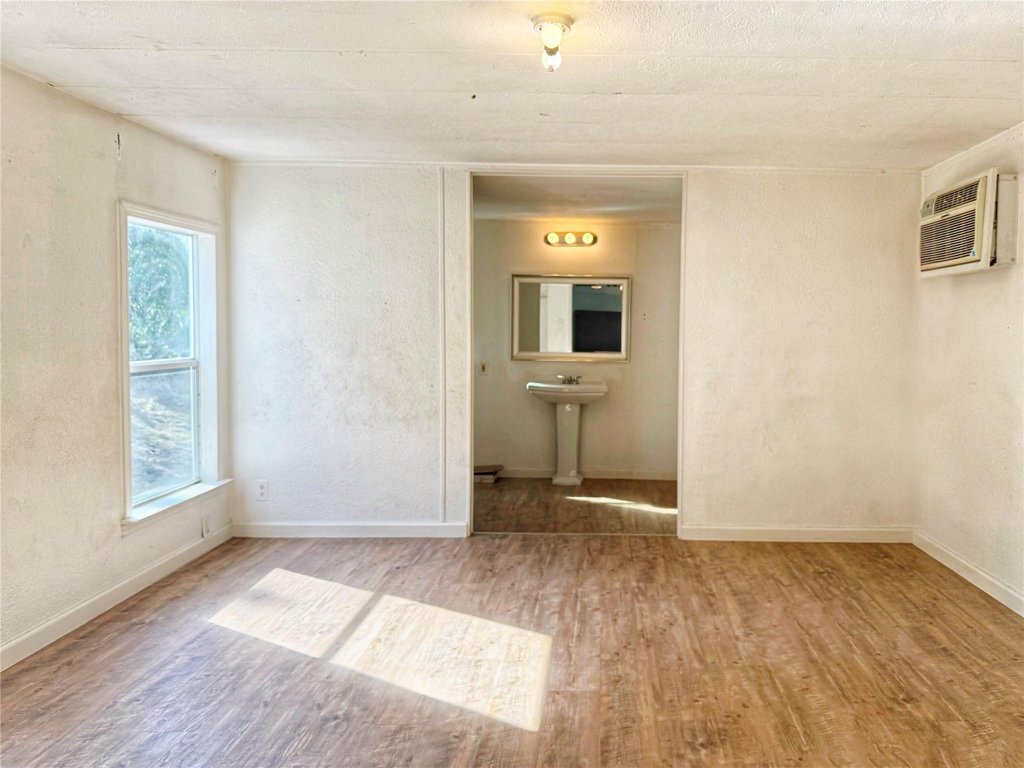 10601 Ridge Rim Dr Property Photo 16