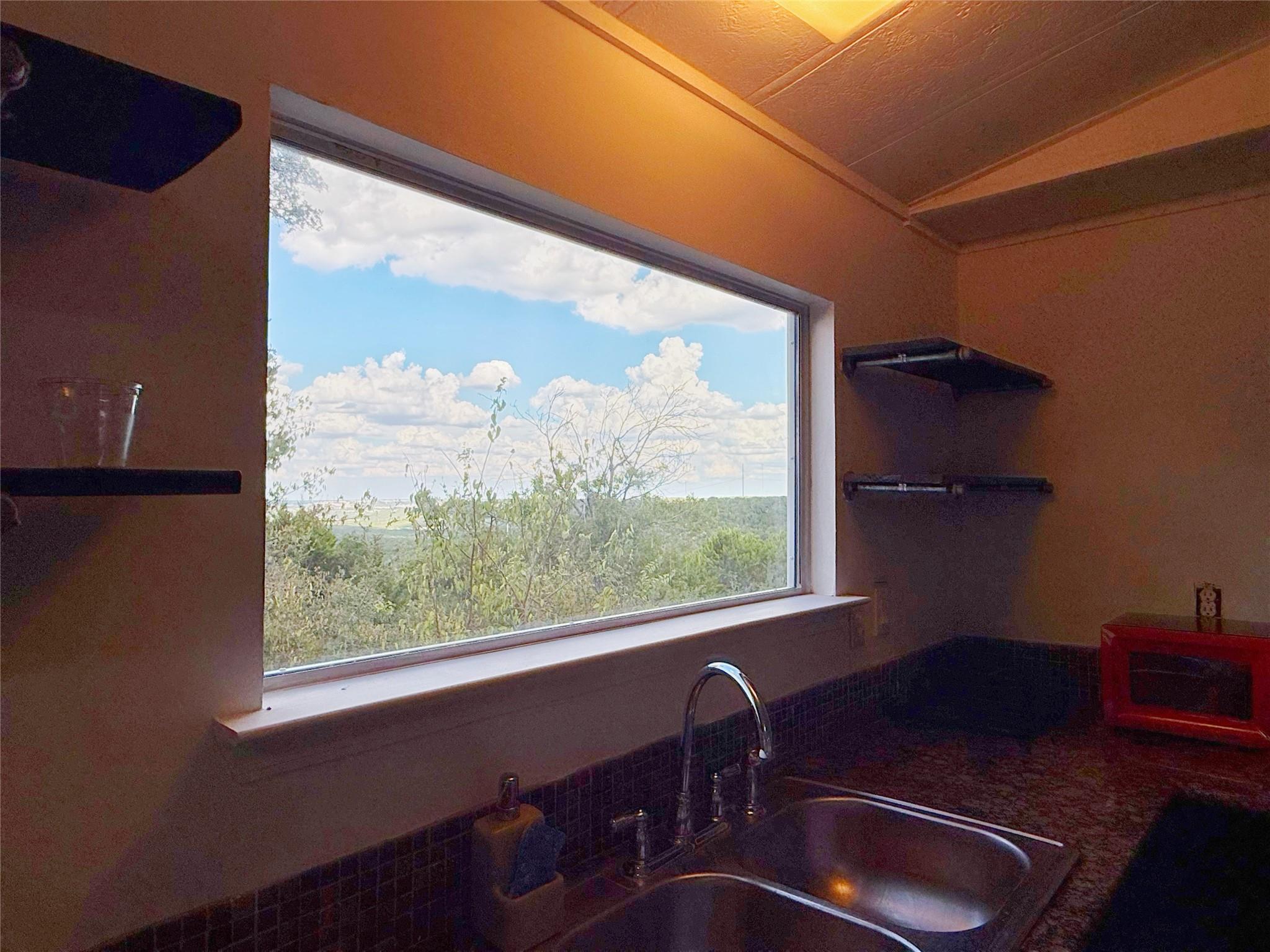 10601 Ridge Rim Dr Property Photo 25