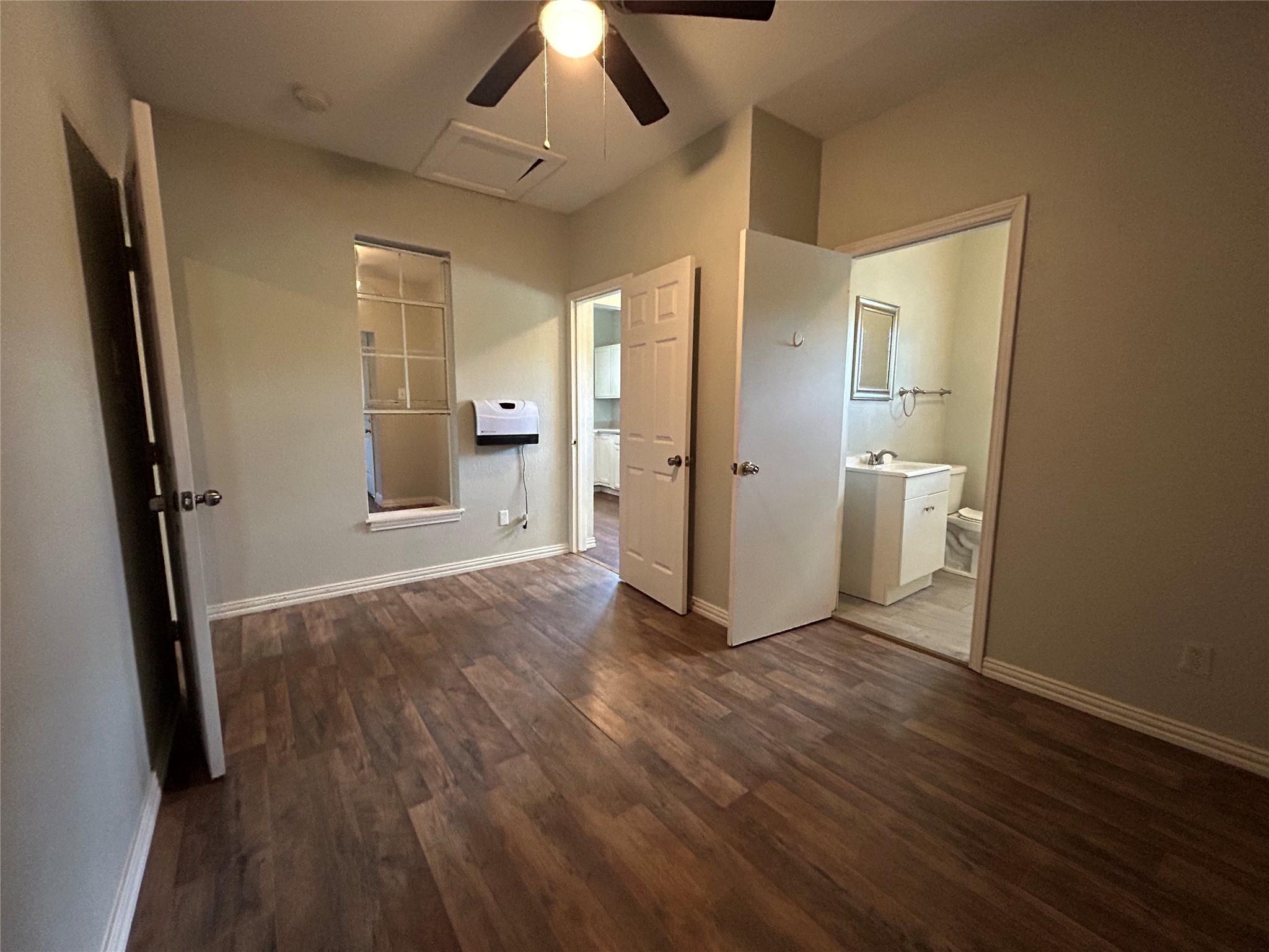 400 Symes St #b Property Photo 19
