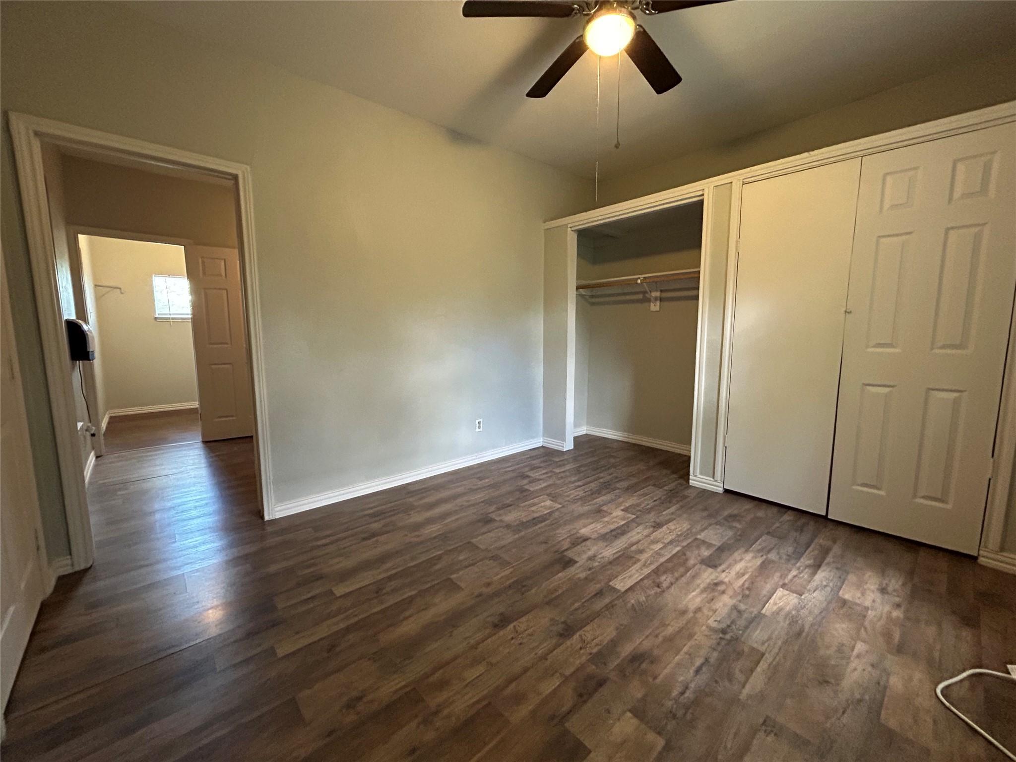 400 Symes St #b Property Photo 25