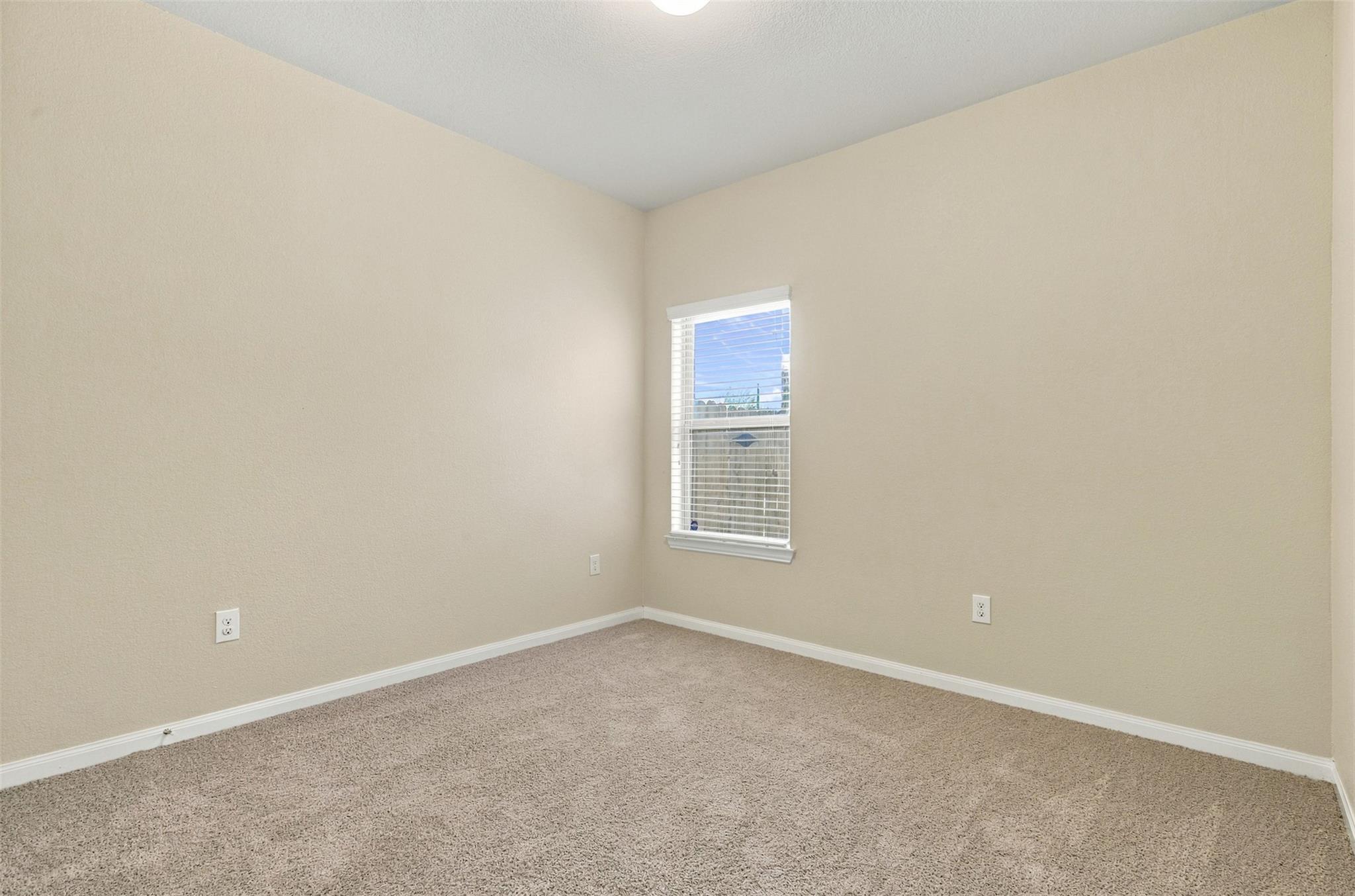 13911 Stripling Ln #22 Property Photo 12