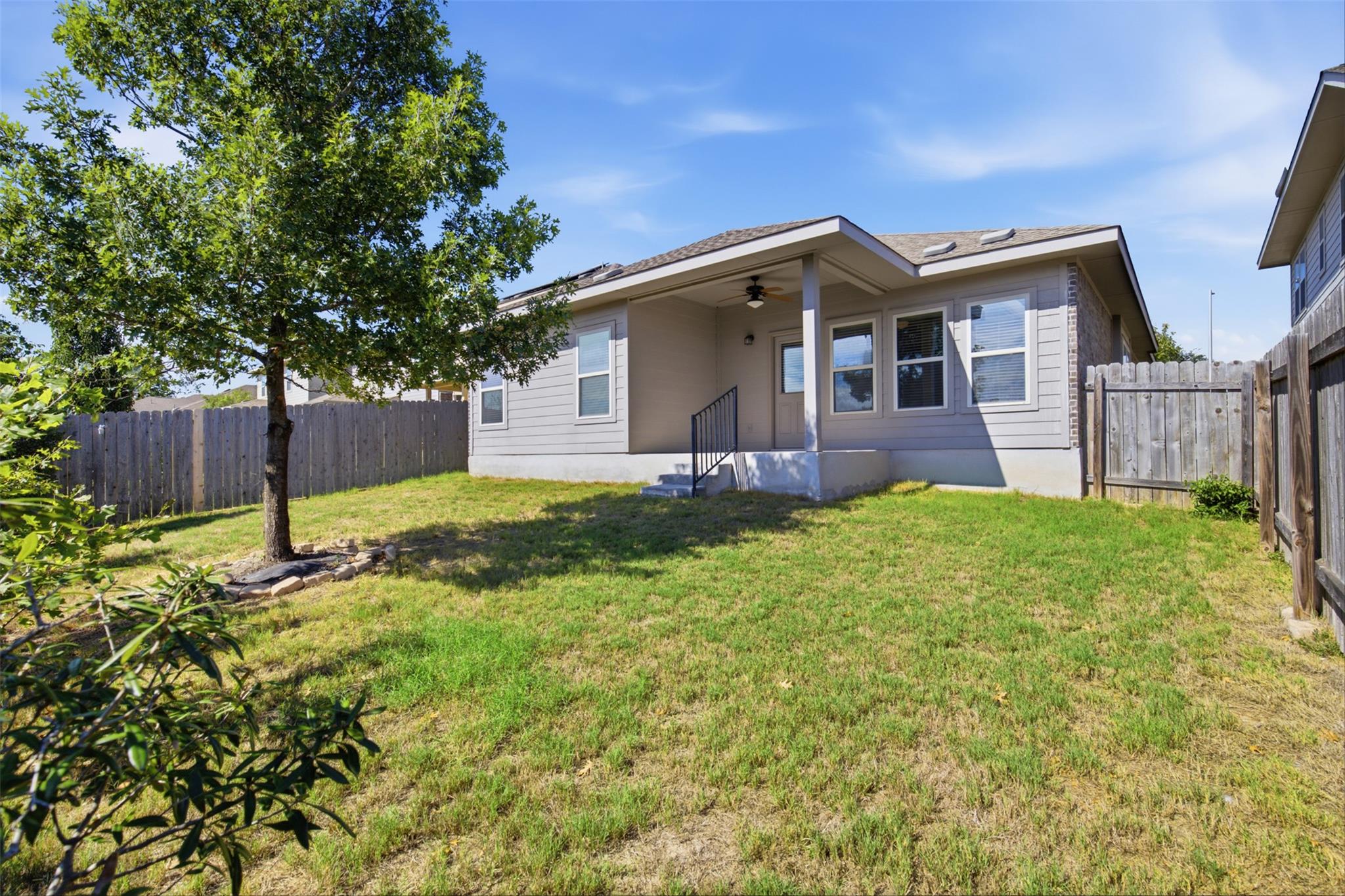 13911 Stripling Ln #22 Property Photo 22
