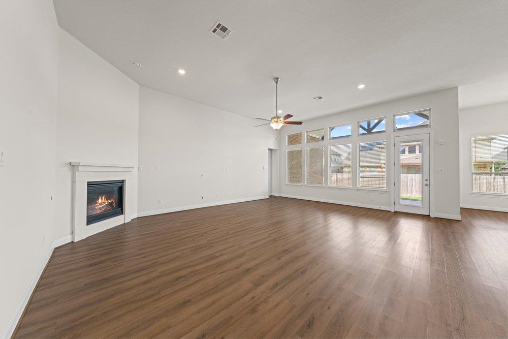 4208 Brean Down Rd Property Photo 13
