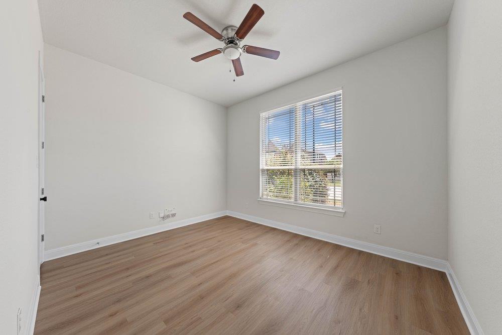 4208 Brean Down Rd Property Photo 25
