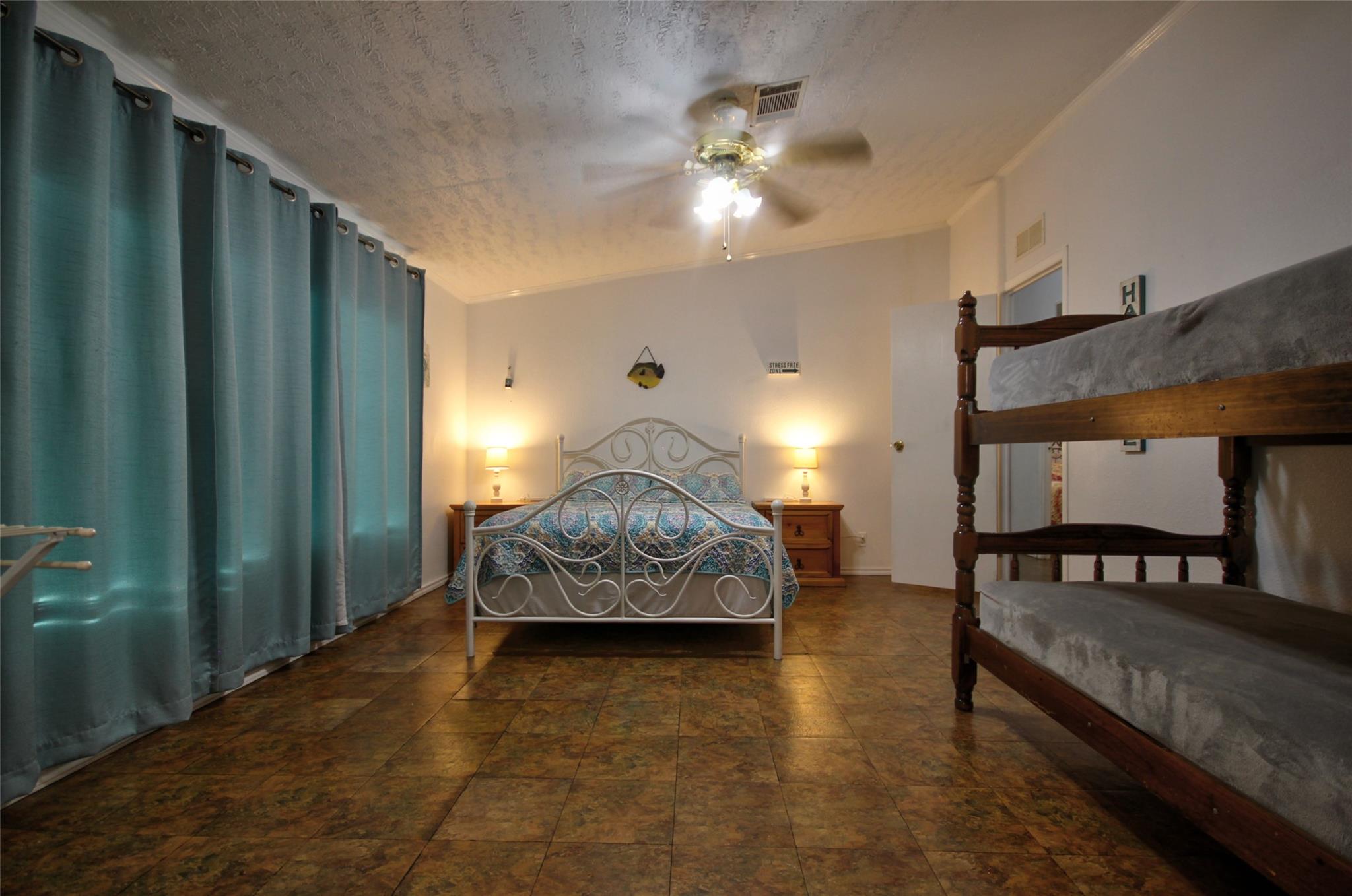 1504 Ranch Road 261 Property Photo 28