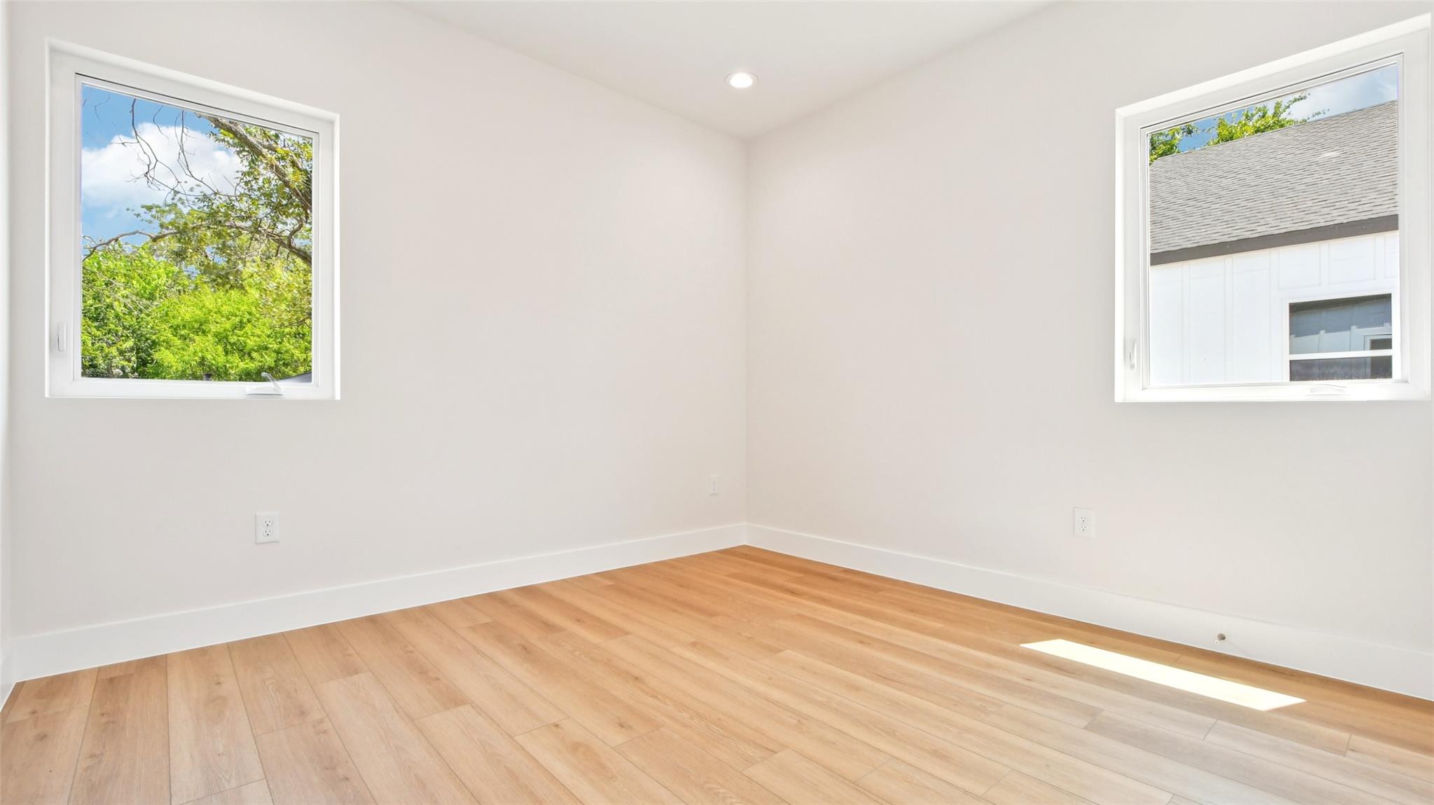 106 W Fawnridge Dr #1 Property Photo 7