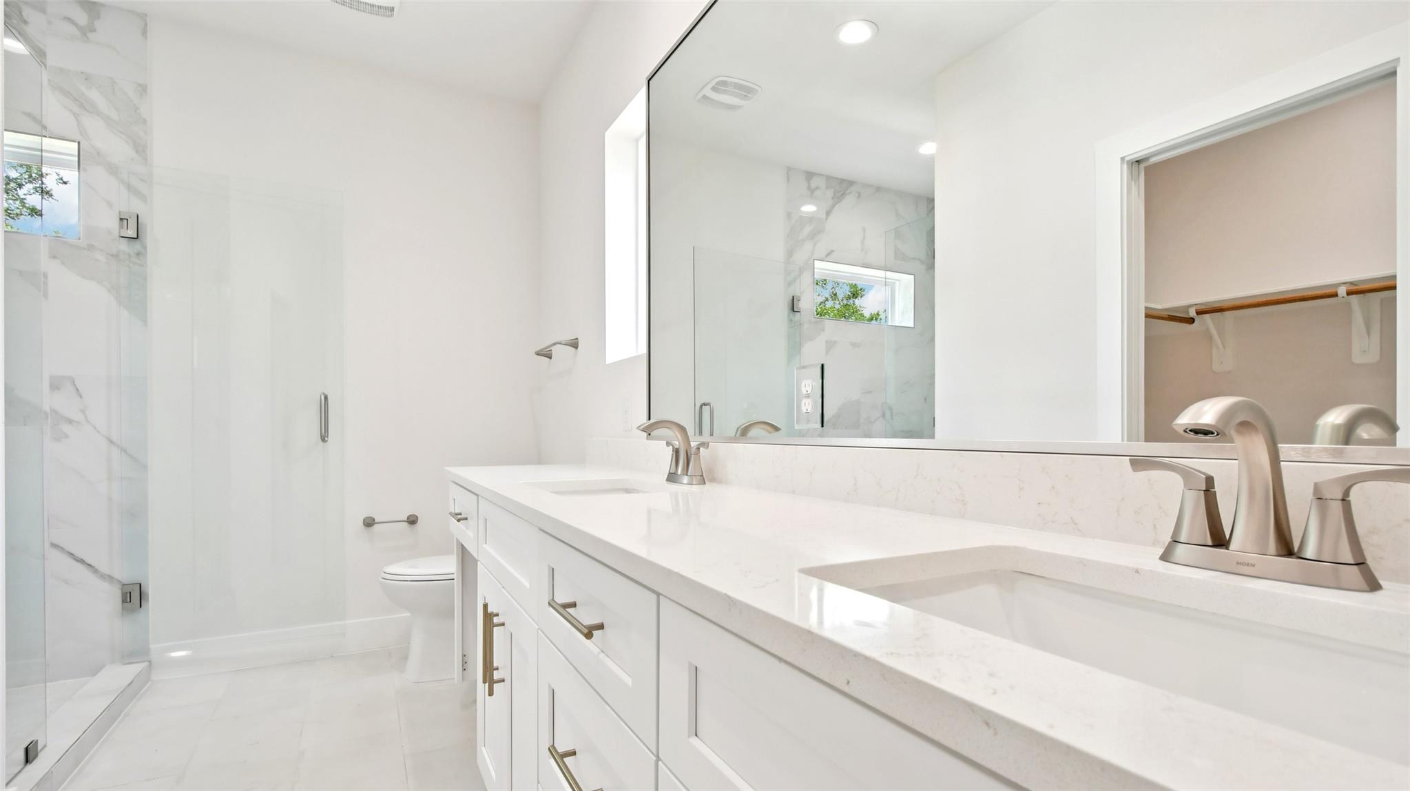 106 W Fawnridge Dr #1 Property Photo 10