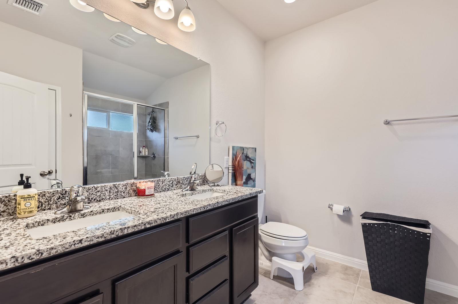 236 Cinnamon Loop Property Photo 15