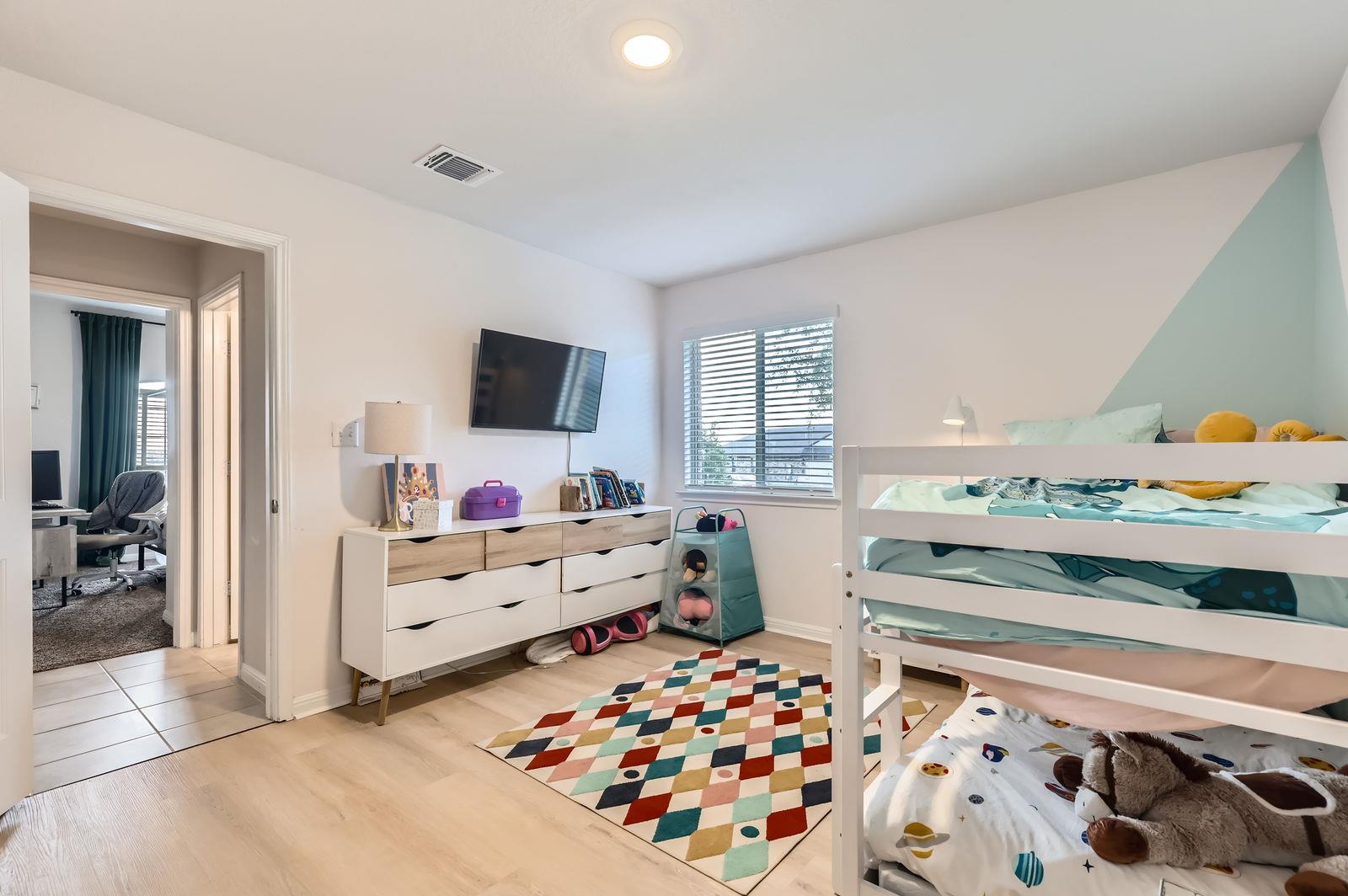 236 Cinnamon Loop Property Photo 18