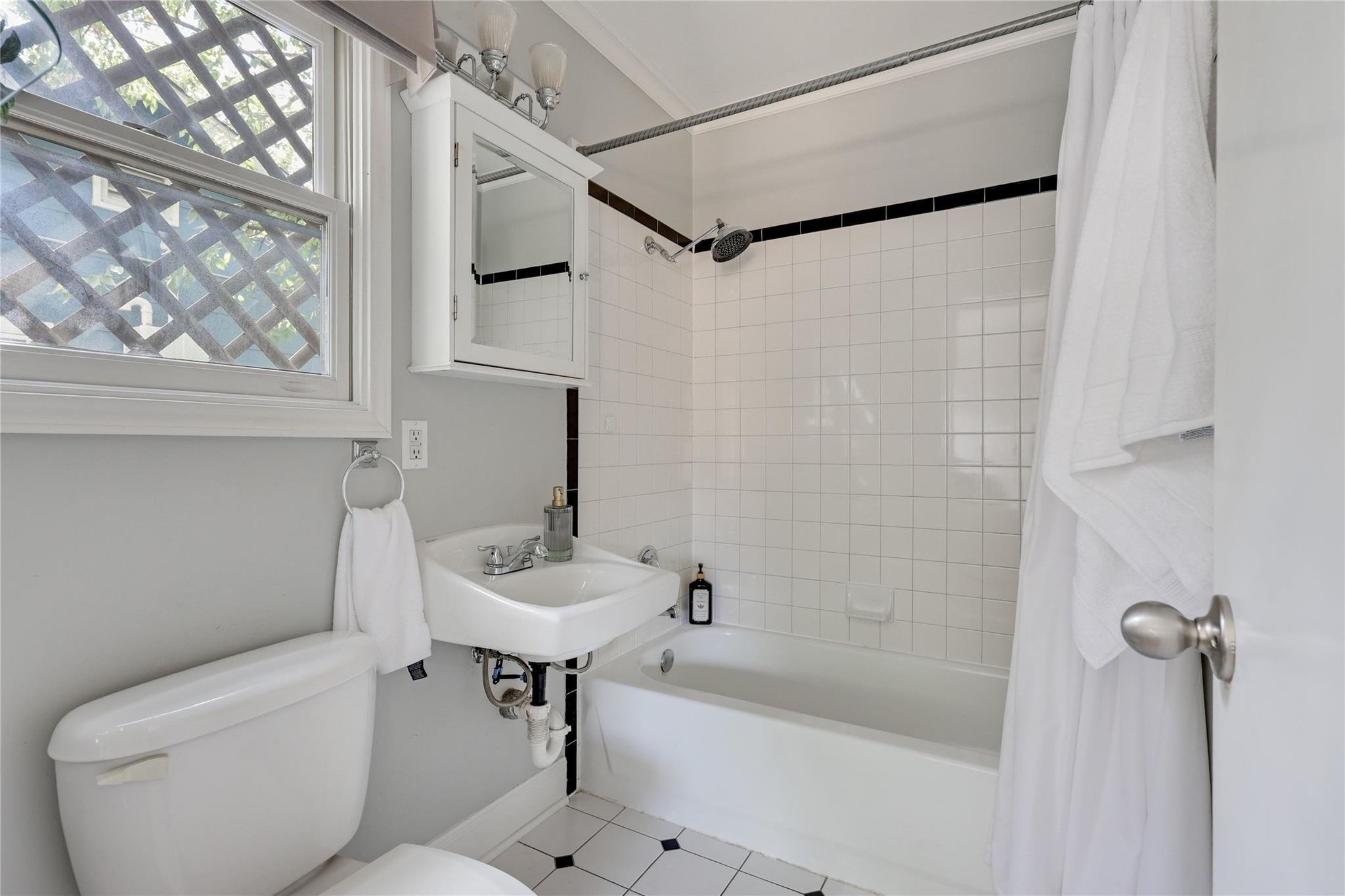 5717 Avenue F None Property Photo 23