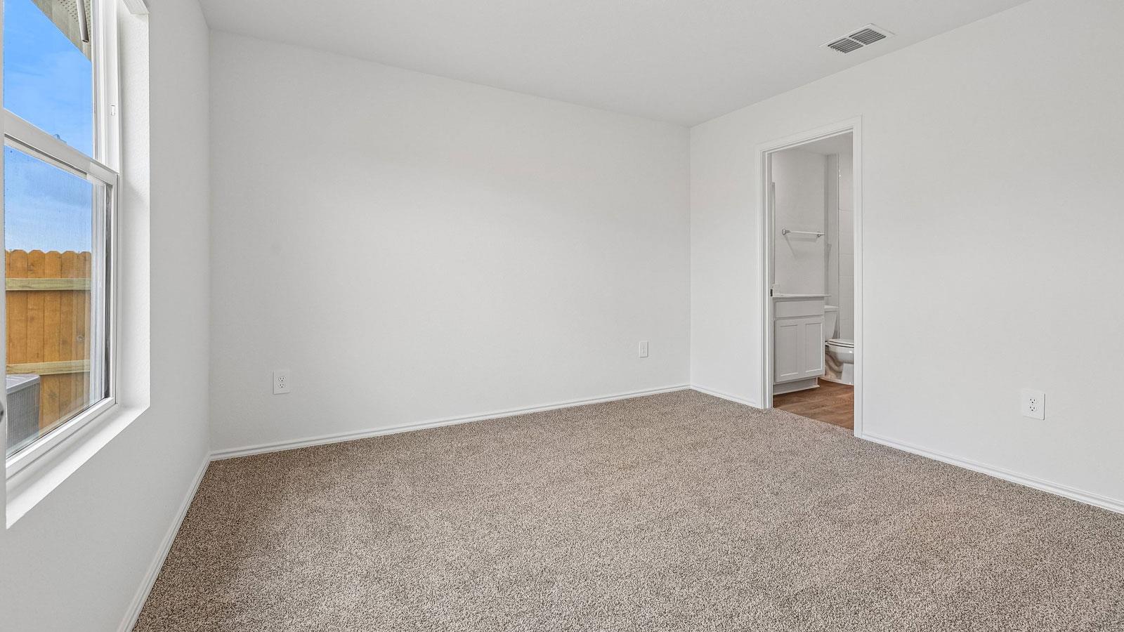 141 Belton Dr Property Photo 15