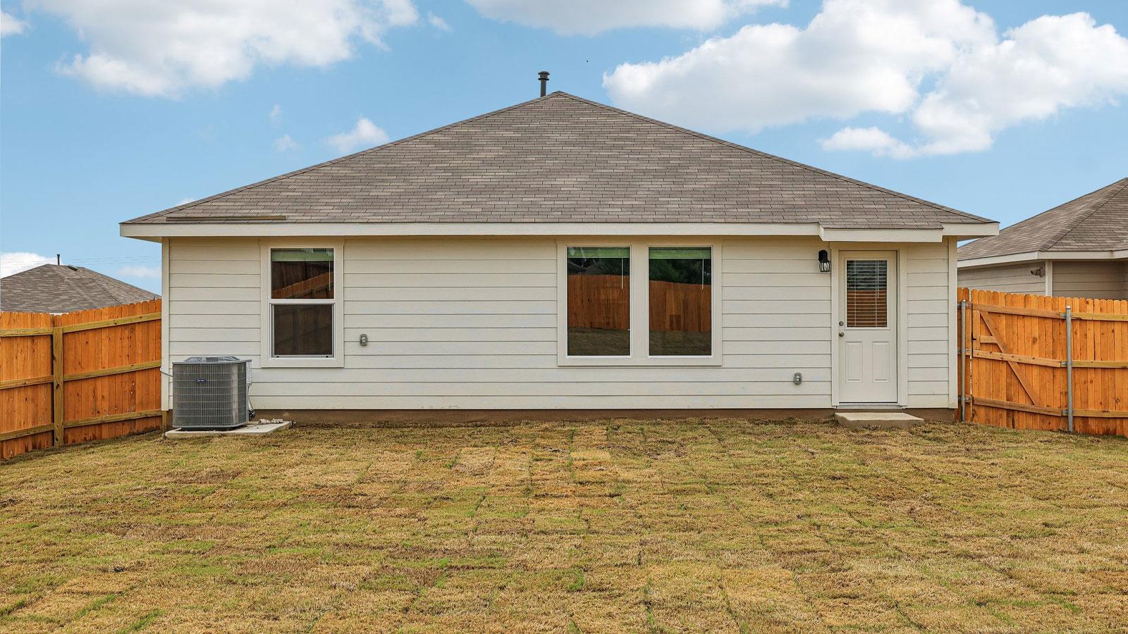 141 Belton Dr Property Photo 30