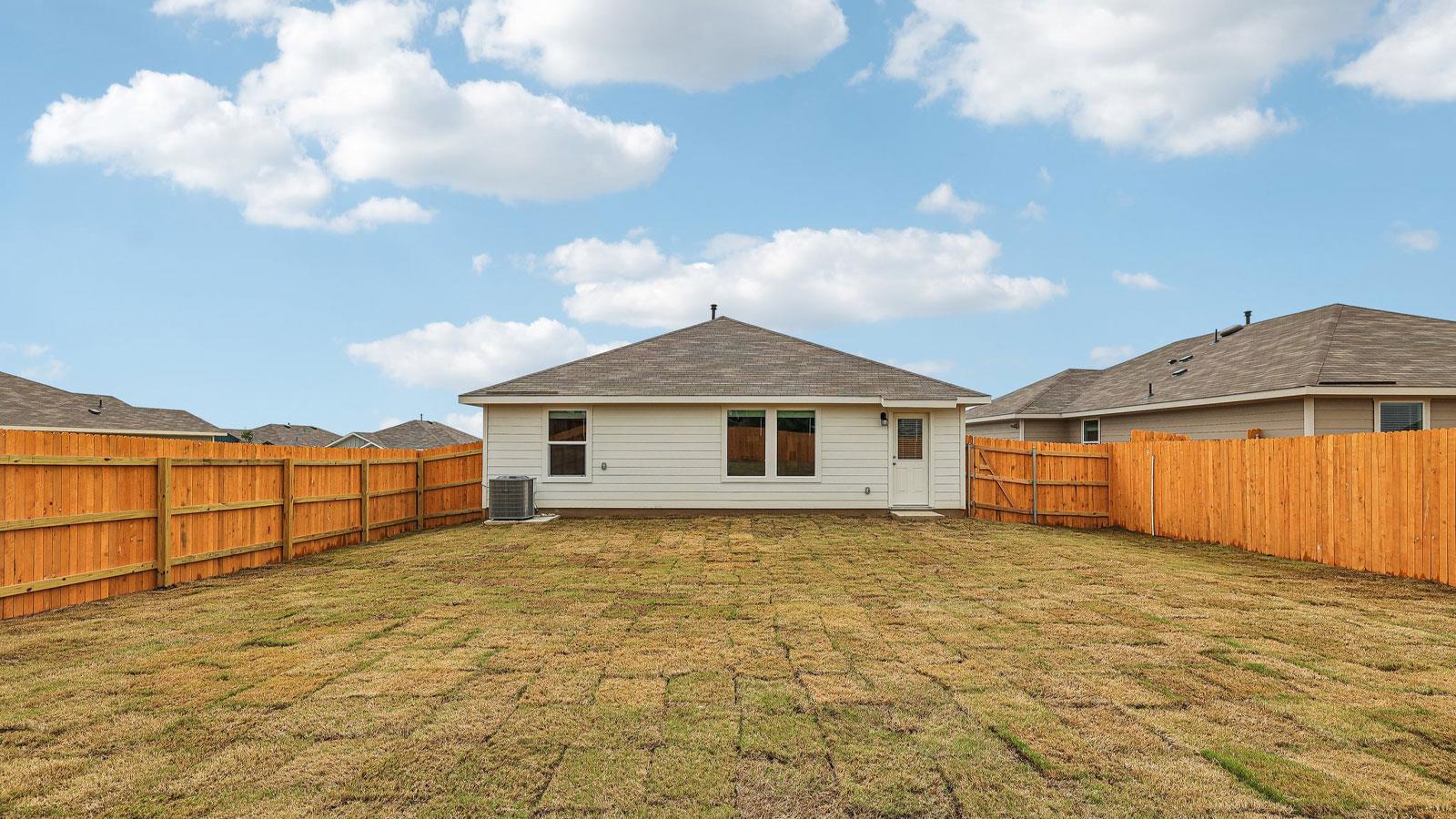 141 Belton Dr Property Photo 31