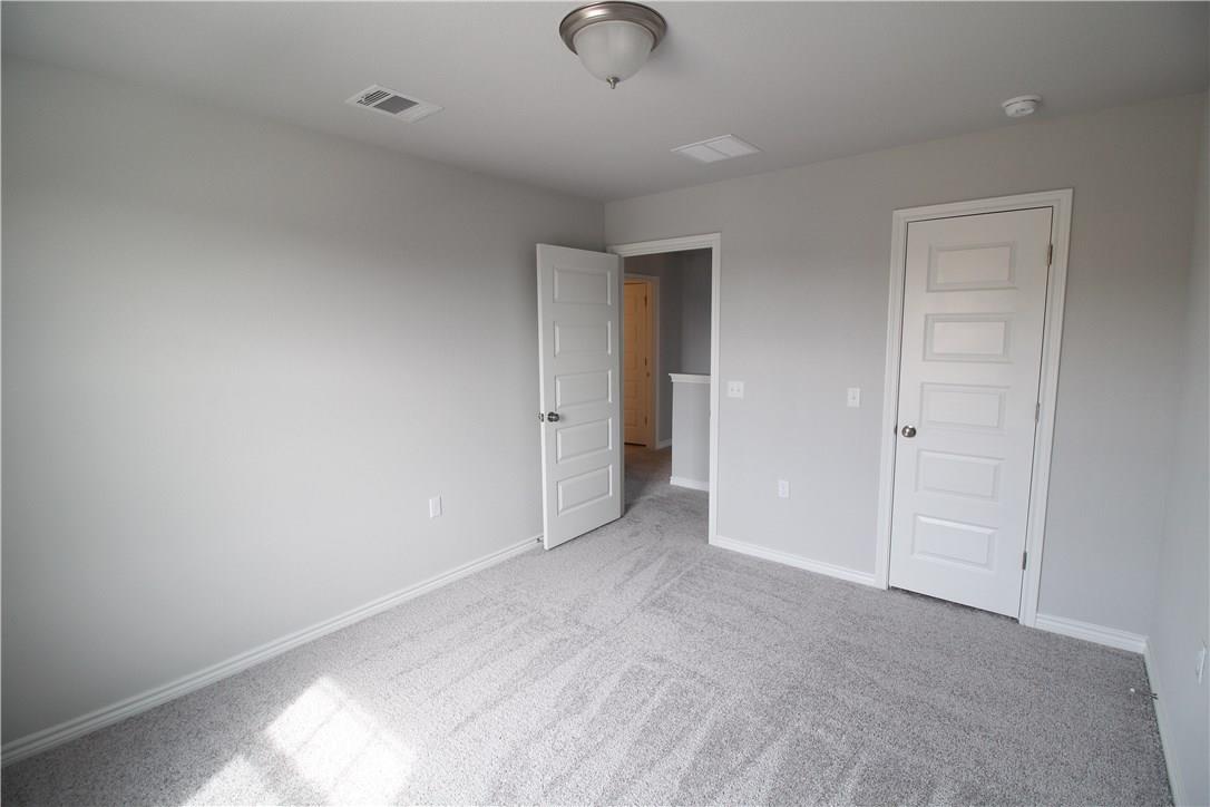 1320 Ambler Dr Property Photo 18