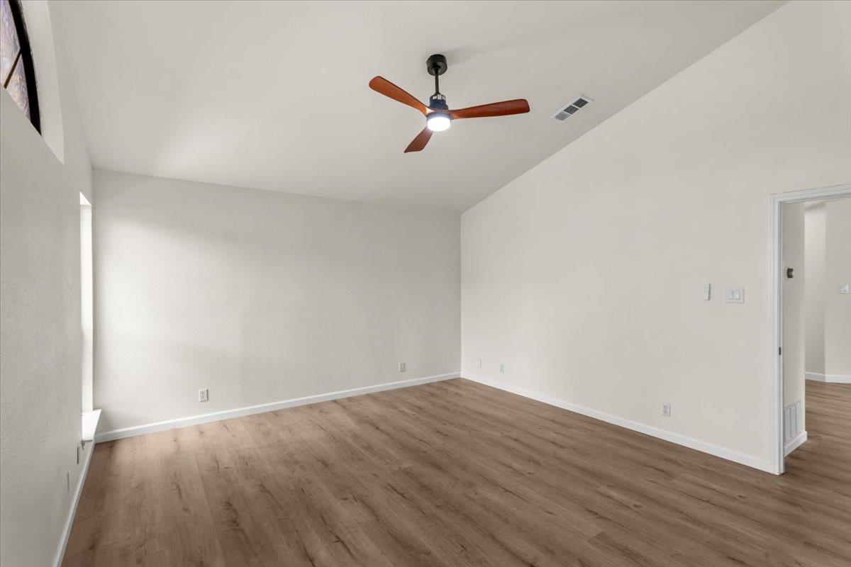 201 Susana Ln Property Photo 32