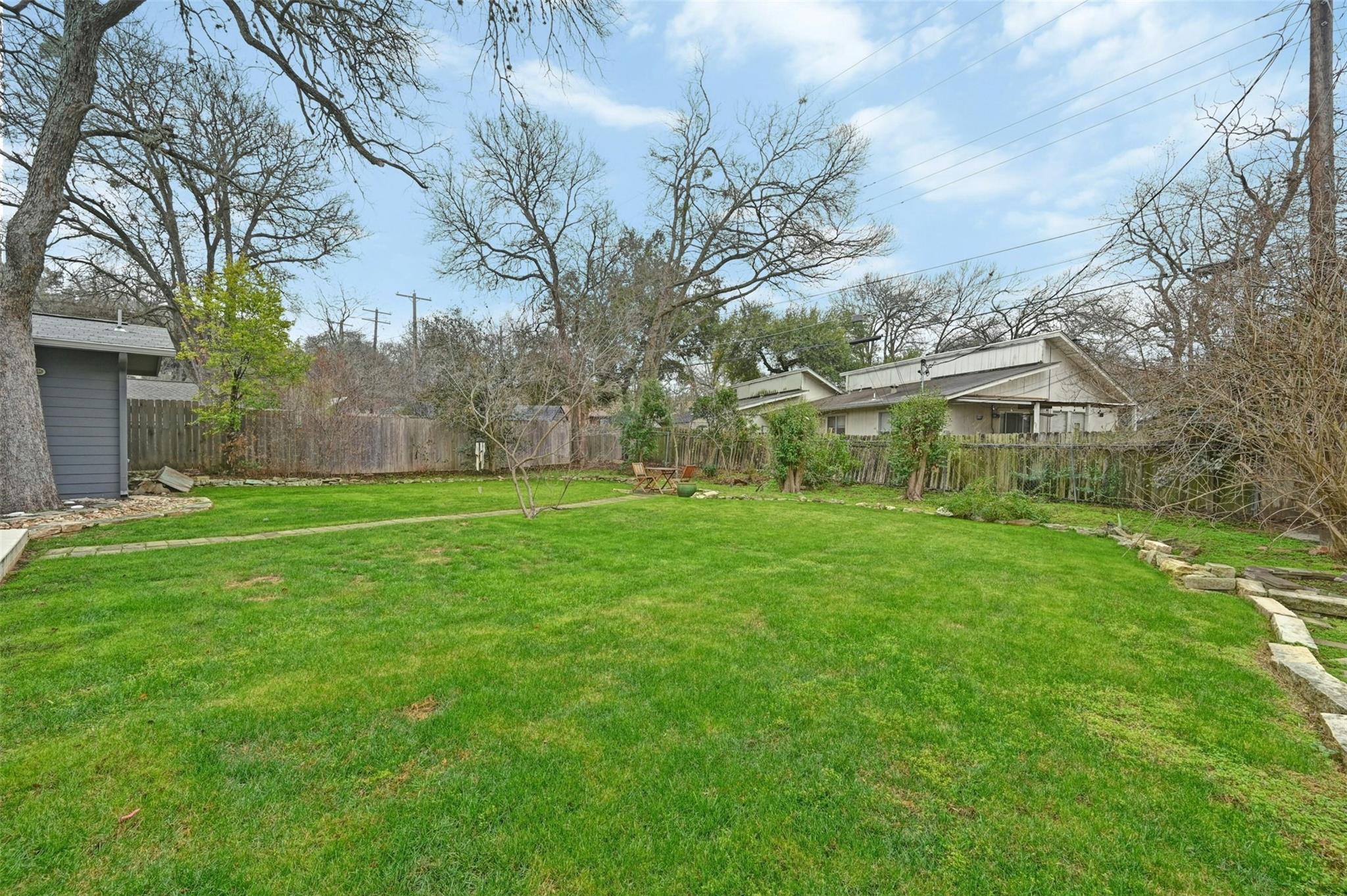 2409 Arpdale St Property Photo 23
