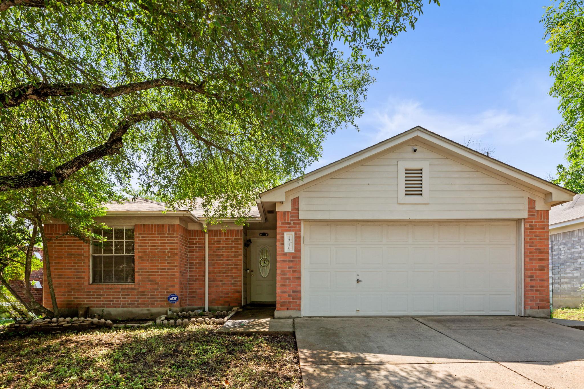 1216 Acanthus St Property Photo