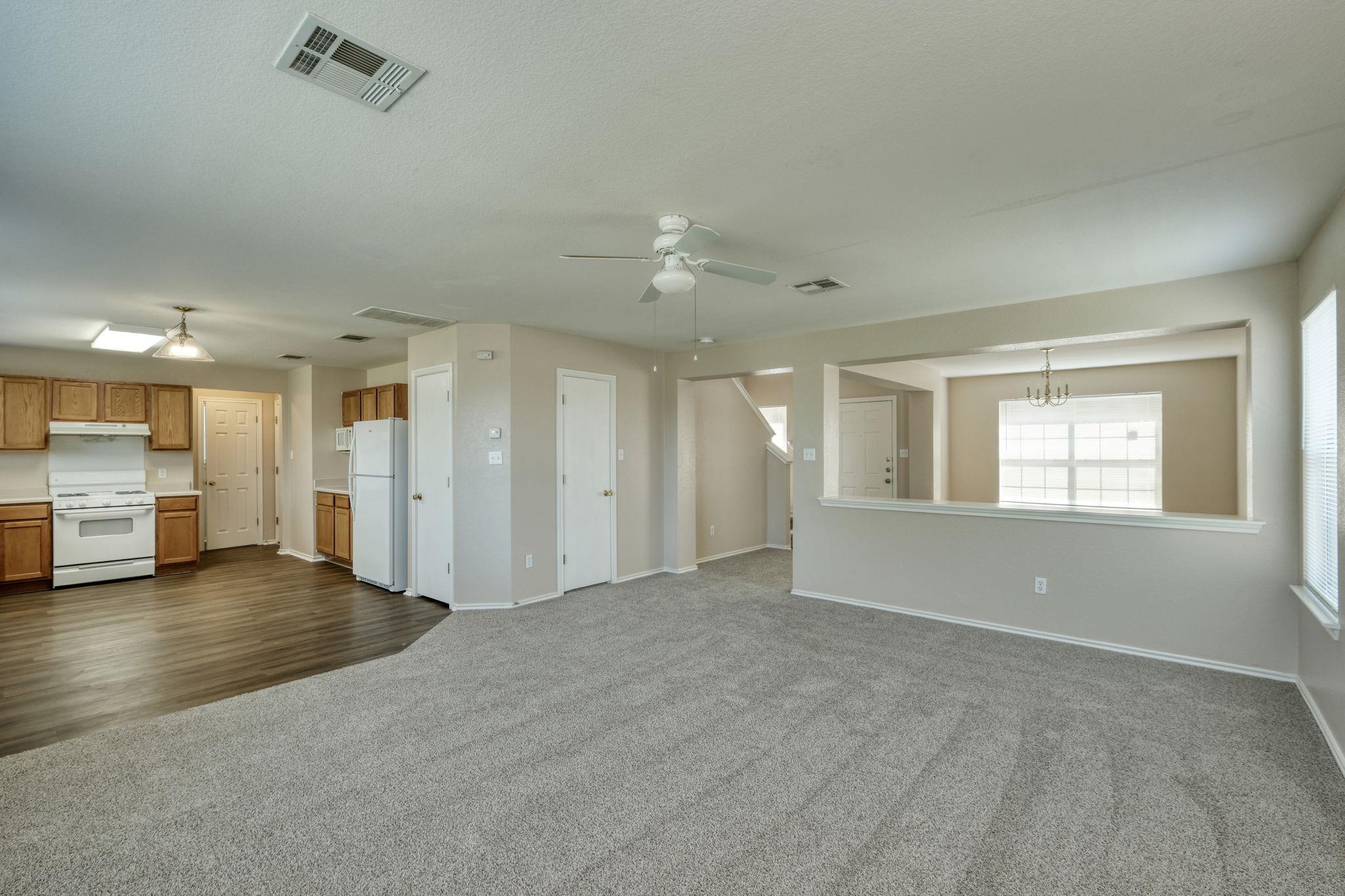 293 Prairie Verbena Dr Property Photo 3