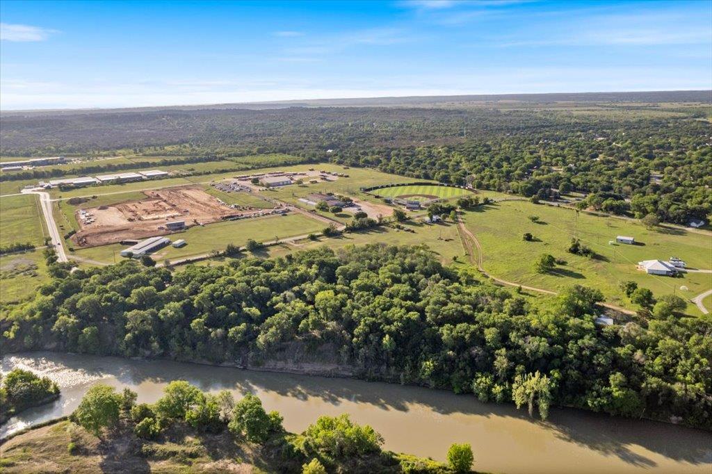 1218 Lovers Ln Property Photo 11