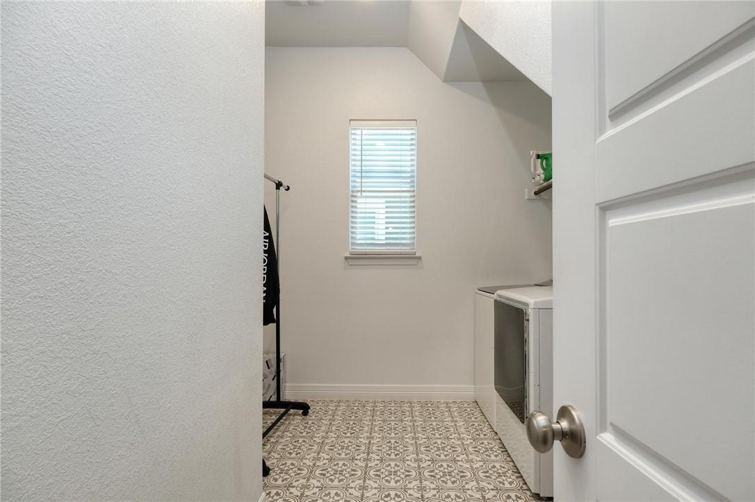 229 Bonnet Blvd Property Photo 18
