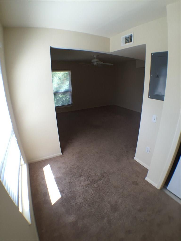 2703 Swisher St 208a Property Photo 11