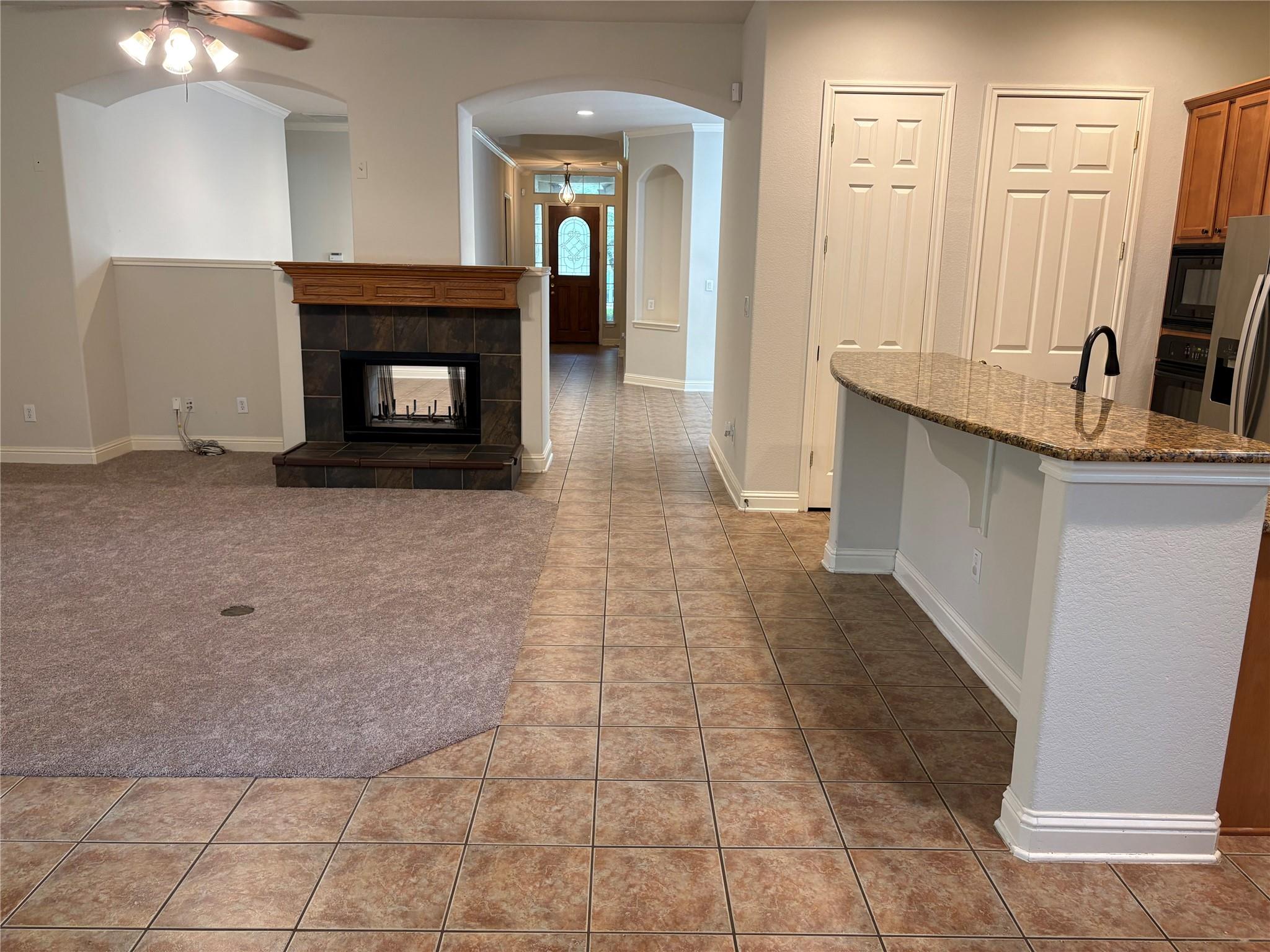 15209 Interlachen Dr Property Photo 3