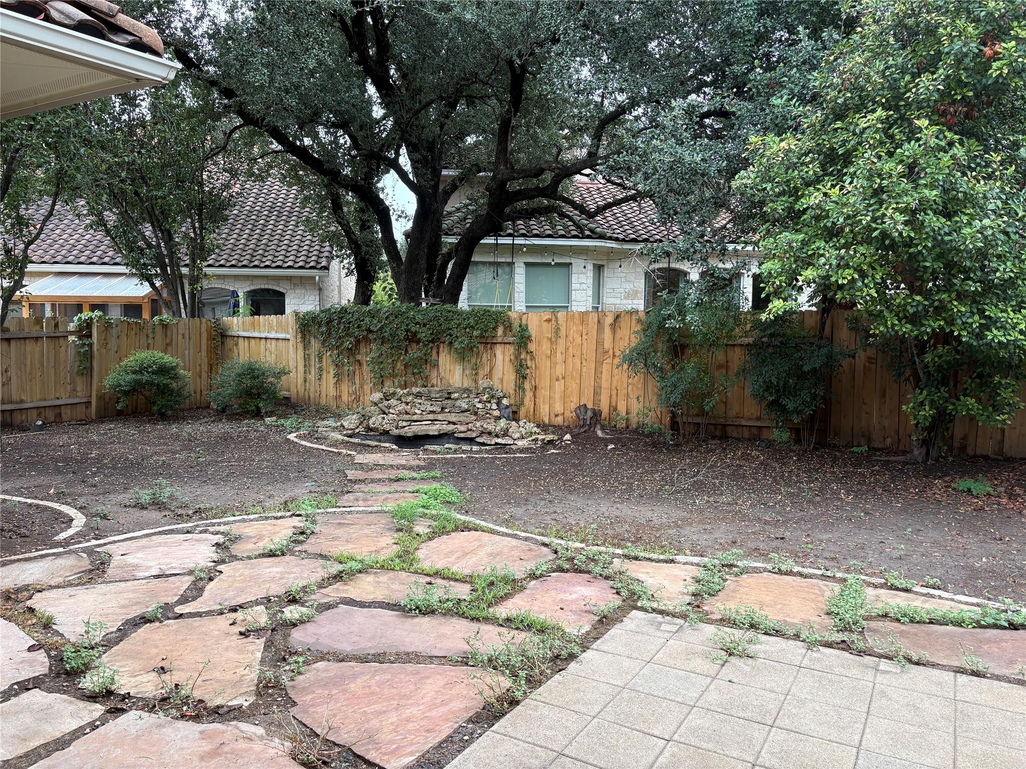 15209 Interlachen Dr Property Photo 37