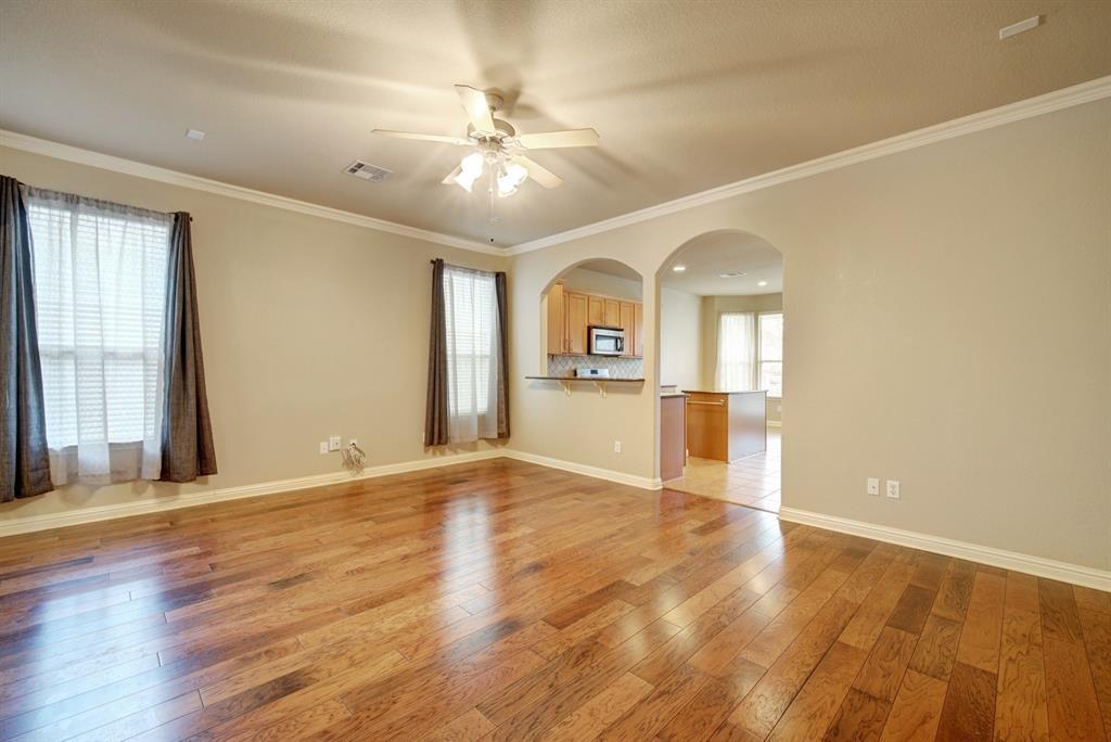 1696 Stonehaven Ln Property Photo 8