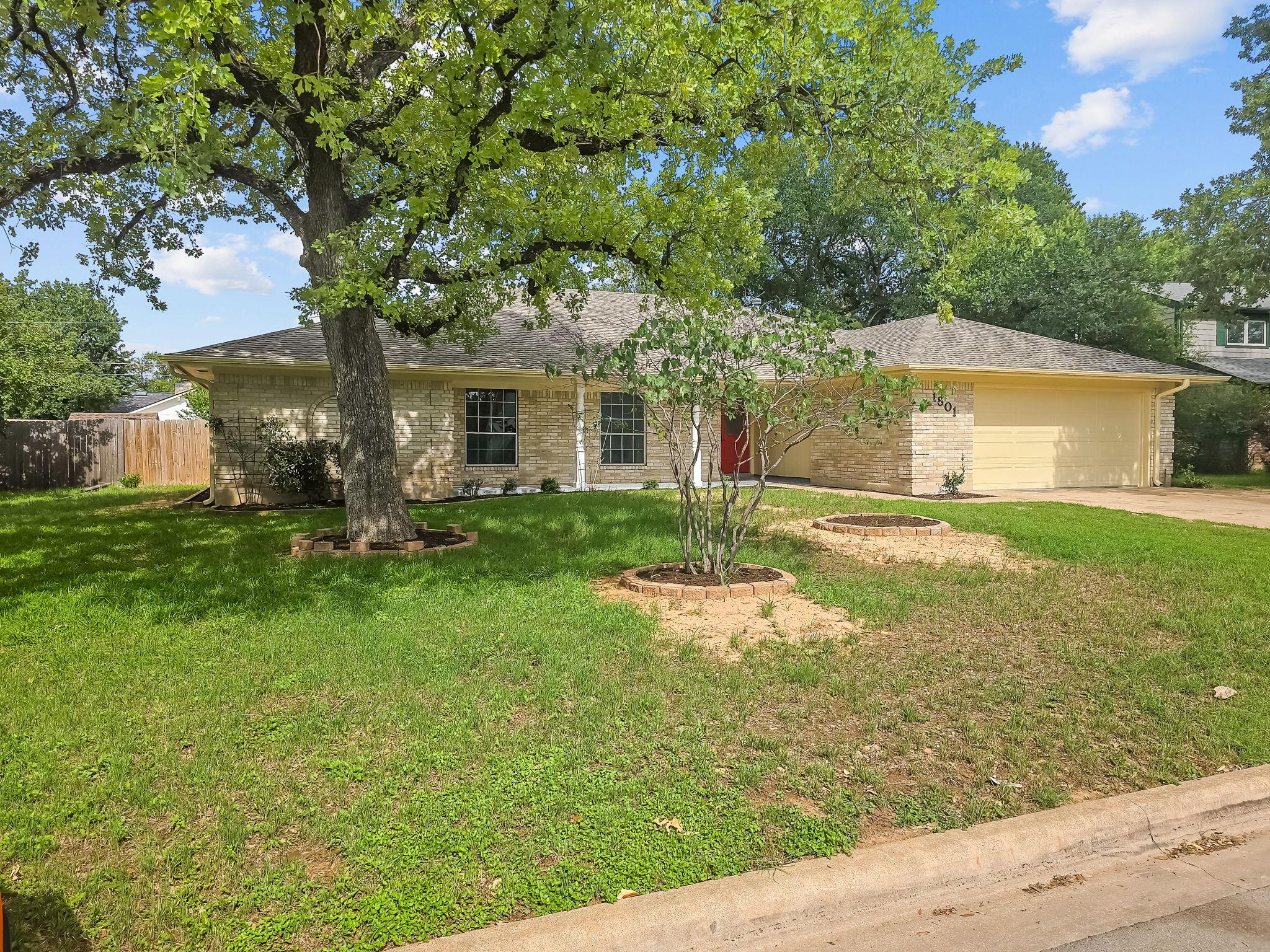 1801 Rock Creek Dr Property Photo