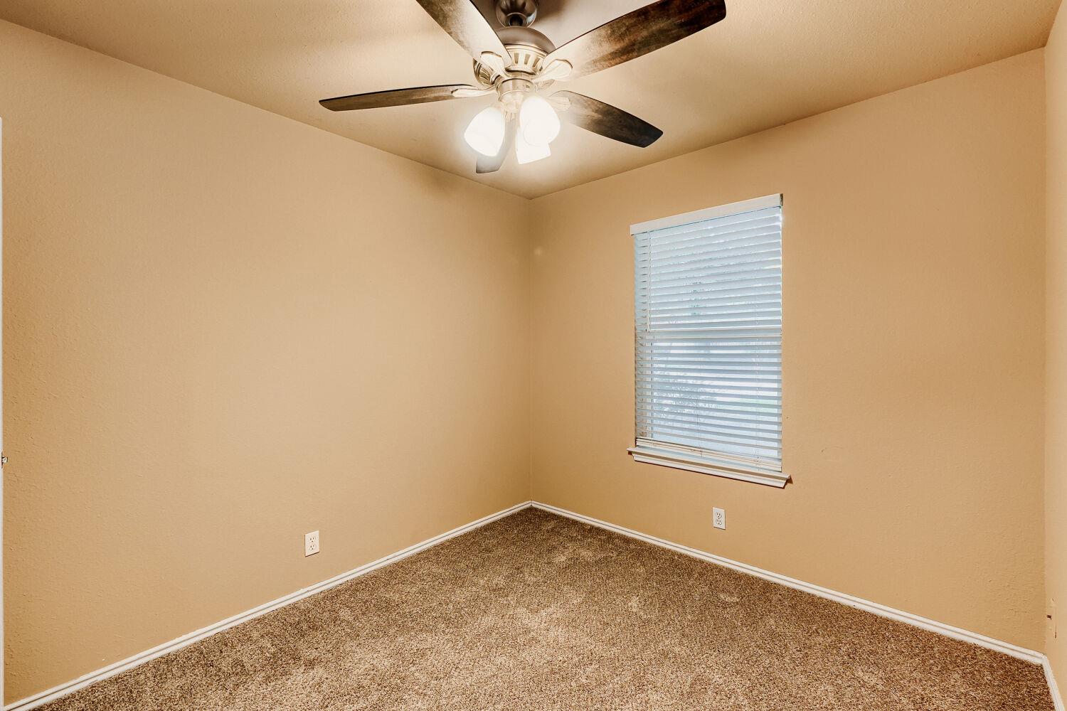 196 Goddard Dr Property Photo 22