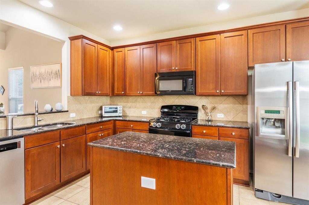 12113 Verchota Dr Property Photo 6