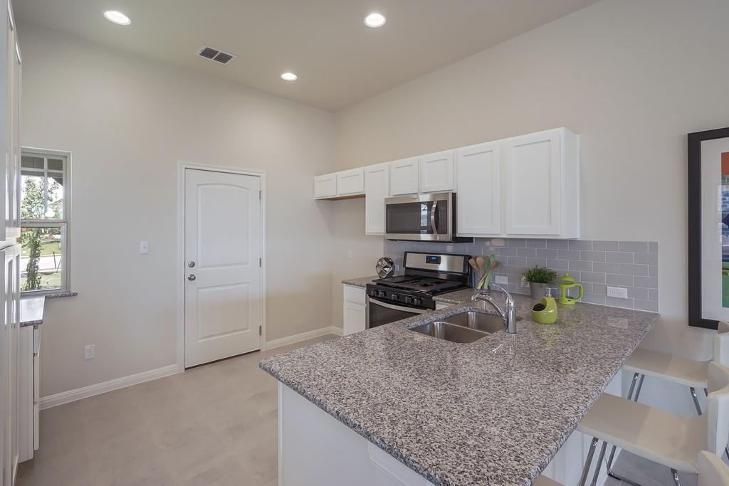 681 Nautical Loop Property Photo 8
