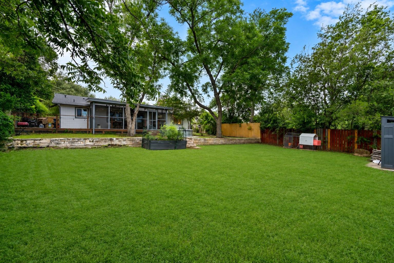 5804 Gloucester Ln Property Photo 17