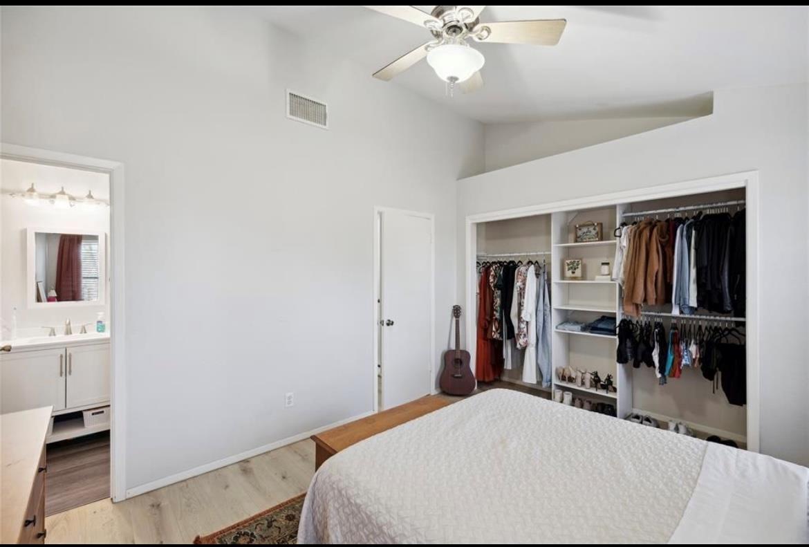 11404 Walnut Ridge Dr #10 Property Photo 7